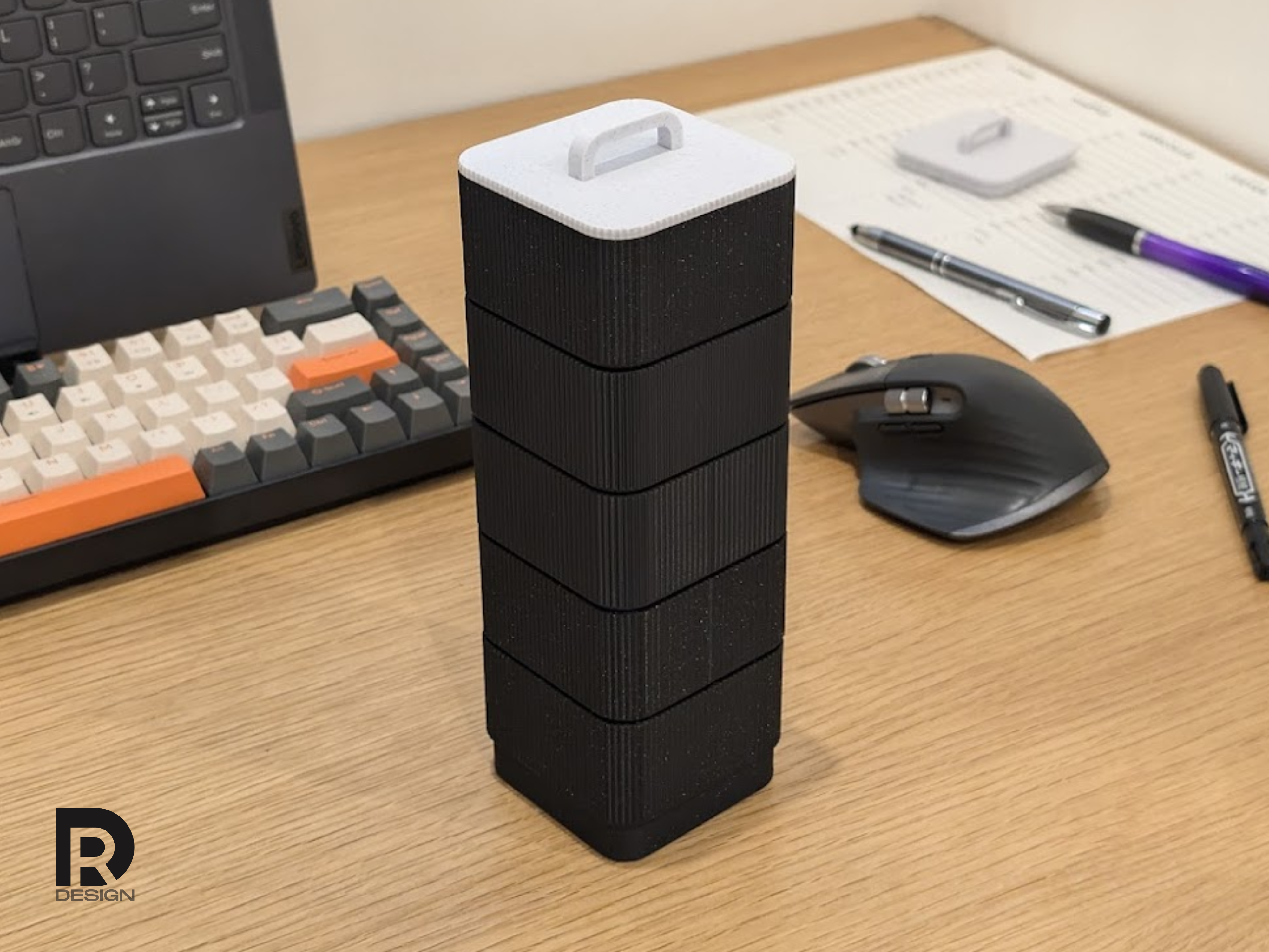 Miniatura 5 do modelo 3D Stylish Stackable Boxes with a ribbed outer design