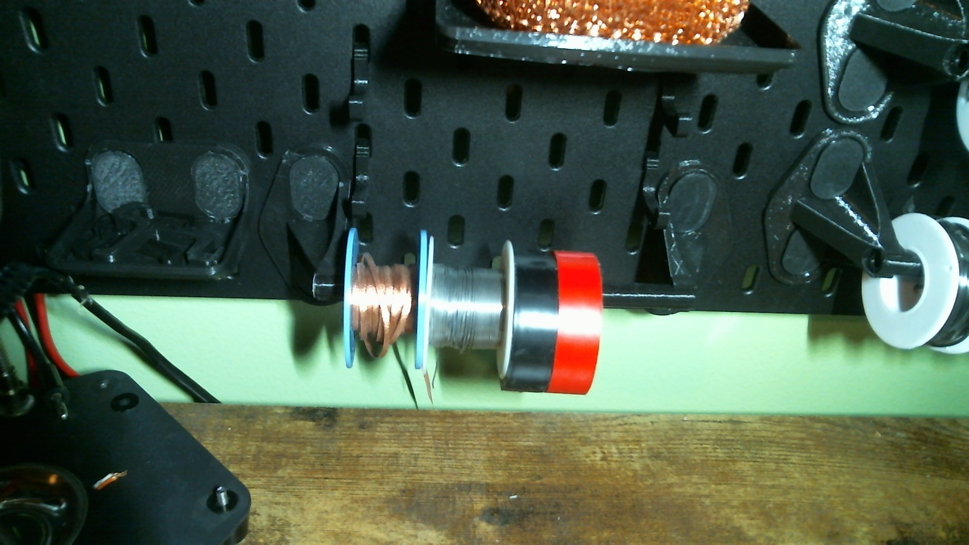 SKADIS Mini Spool Holder -Wires, Solder +MORE