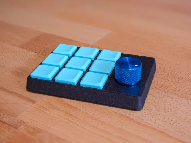Low profile macro pad