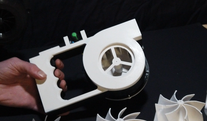 Hand held fan / blower using 130 v motor V2