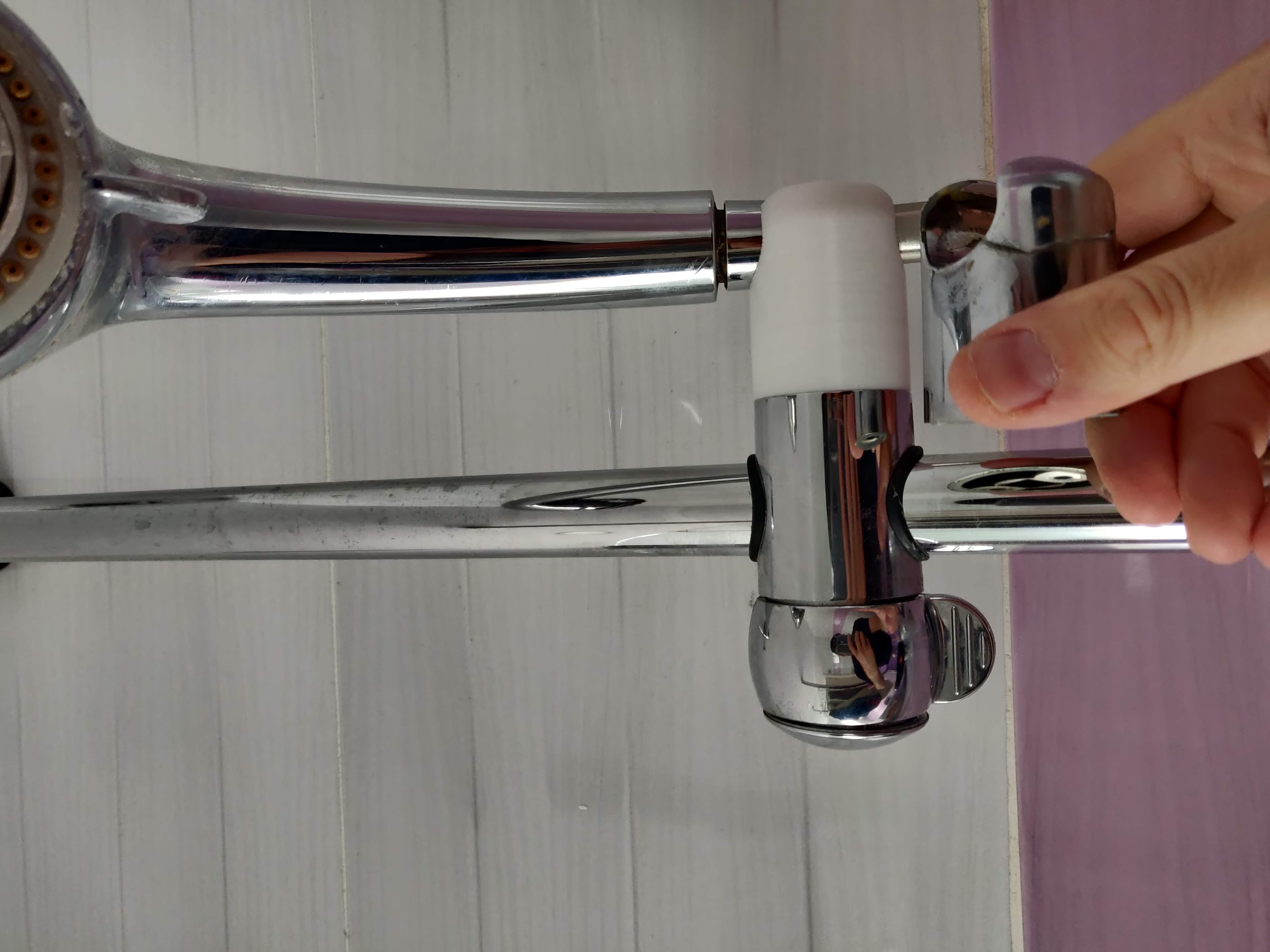 Tres Shower handle holder