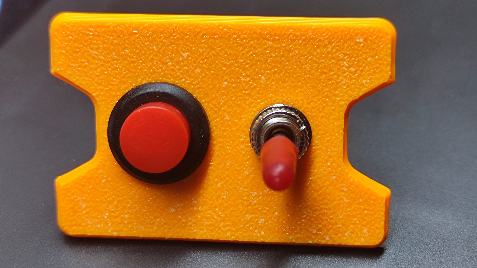 Voron V0/V0.1/V0.2 Skirt Button Plate remix for 6 mm toggle switch