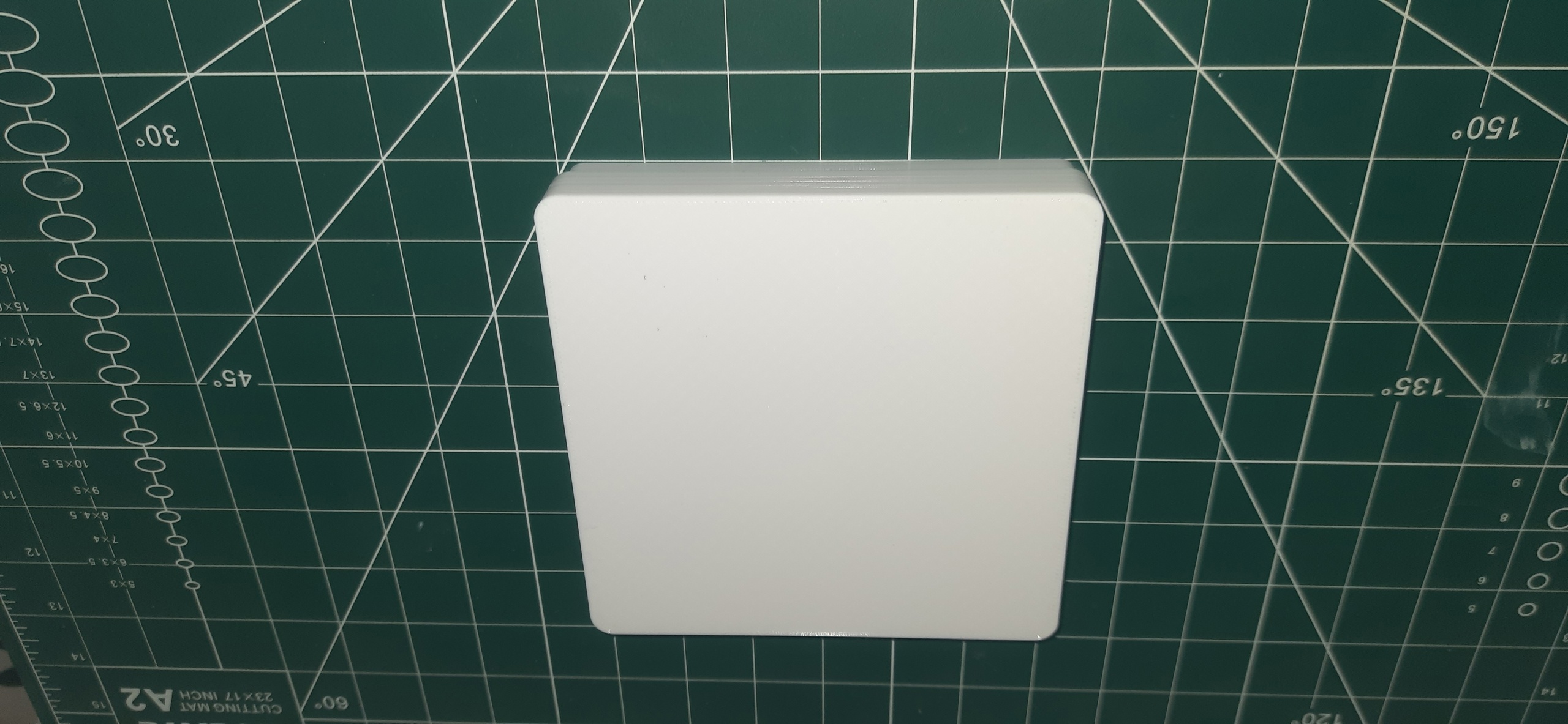 Miniatura 4 do modelo 3D Universal parametric box with lid