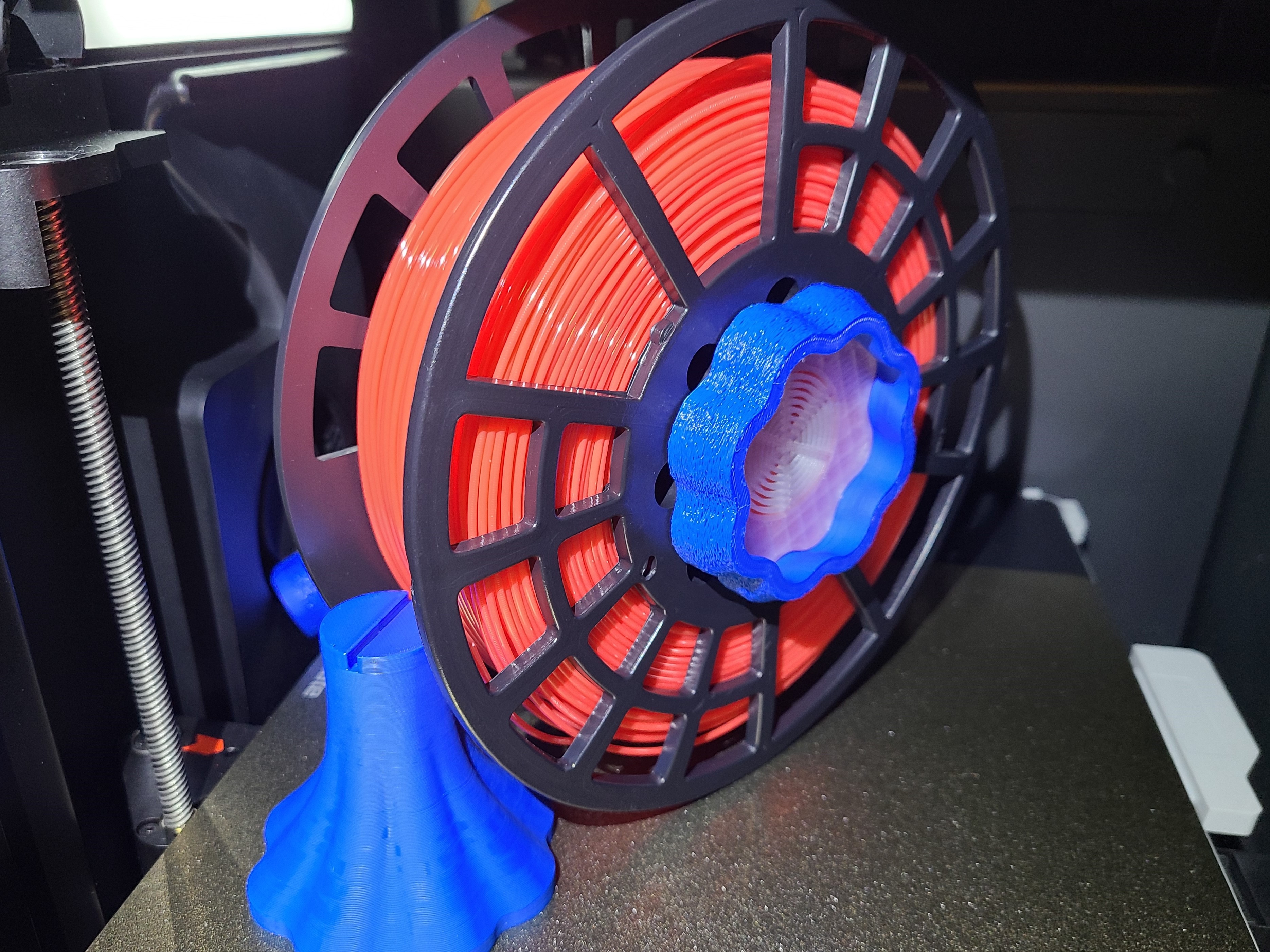 Ergonomic Grips for Adjustable Spool Holder by JarMart42 | Download ...