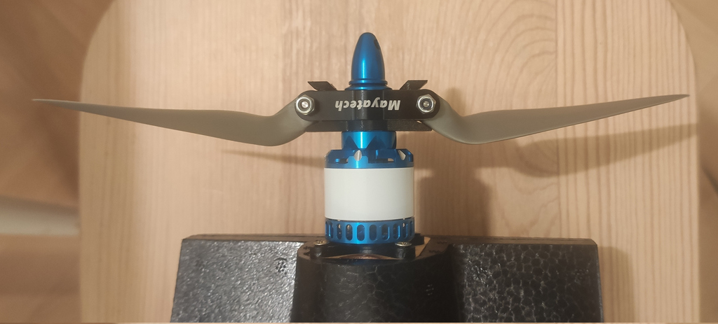 Miniatura 2 do modelo 3D Parametric Folding Prop Stop Insert