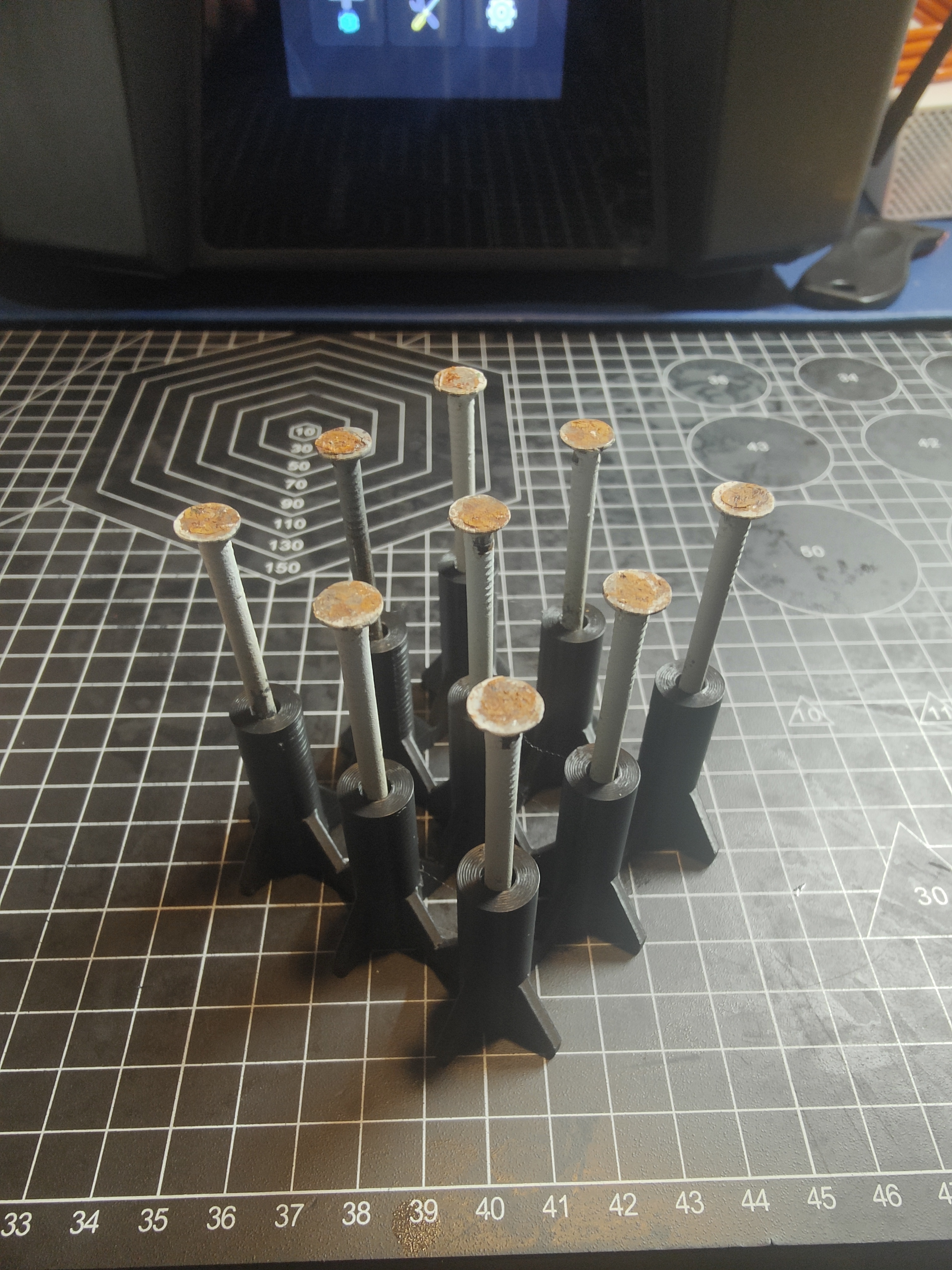 Masonry Nail Paint Stick Holder