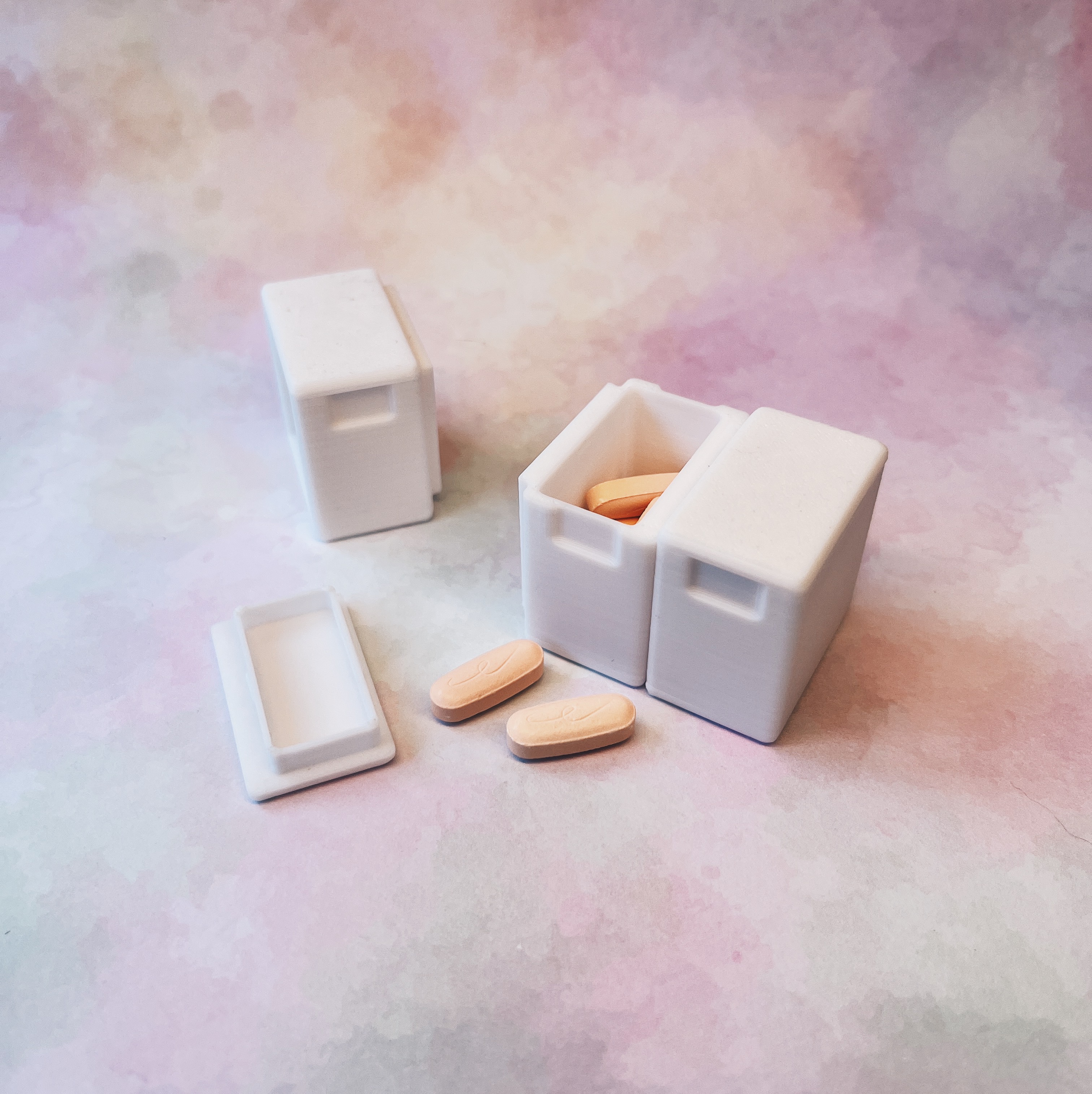 Modular pill boxes (includes OpenSCAD file)