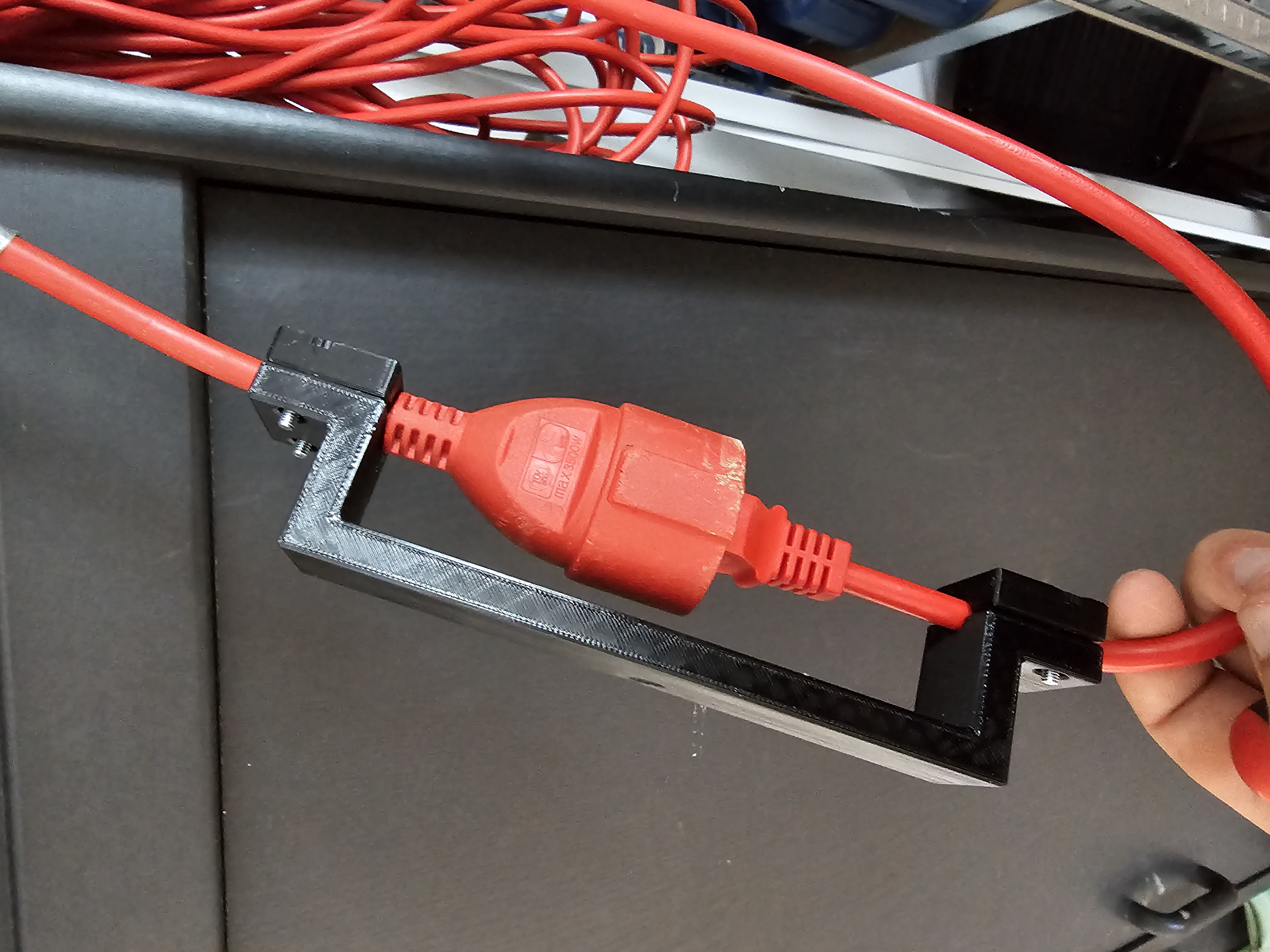 Simple cable connector lock
