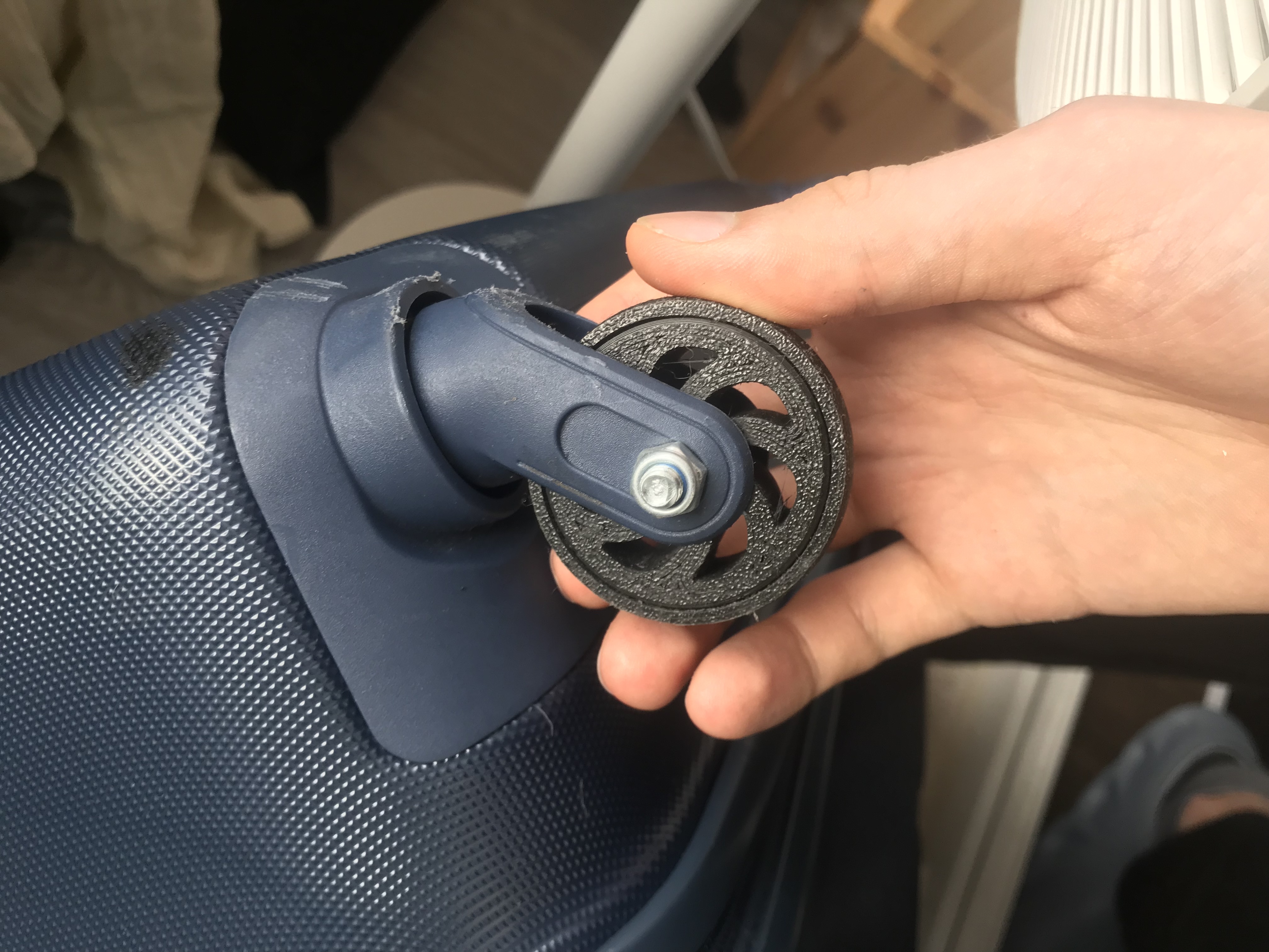 Parametric Suitcase Wheel