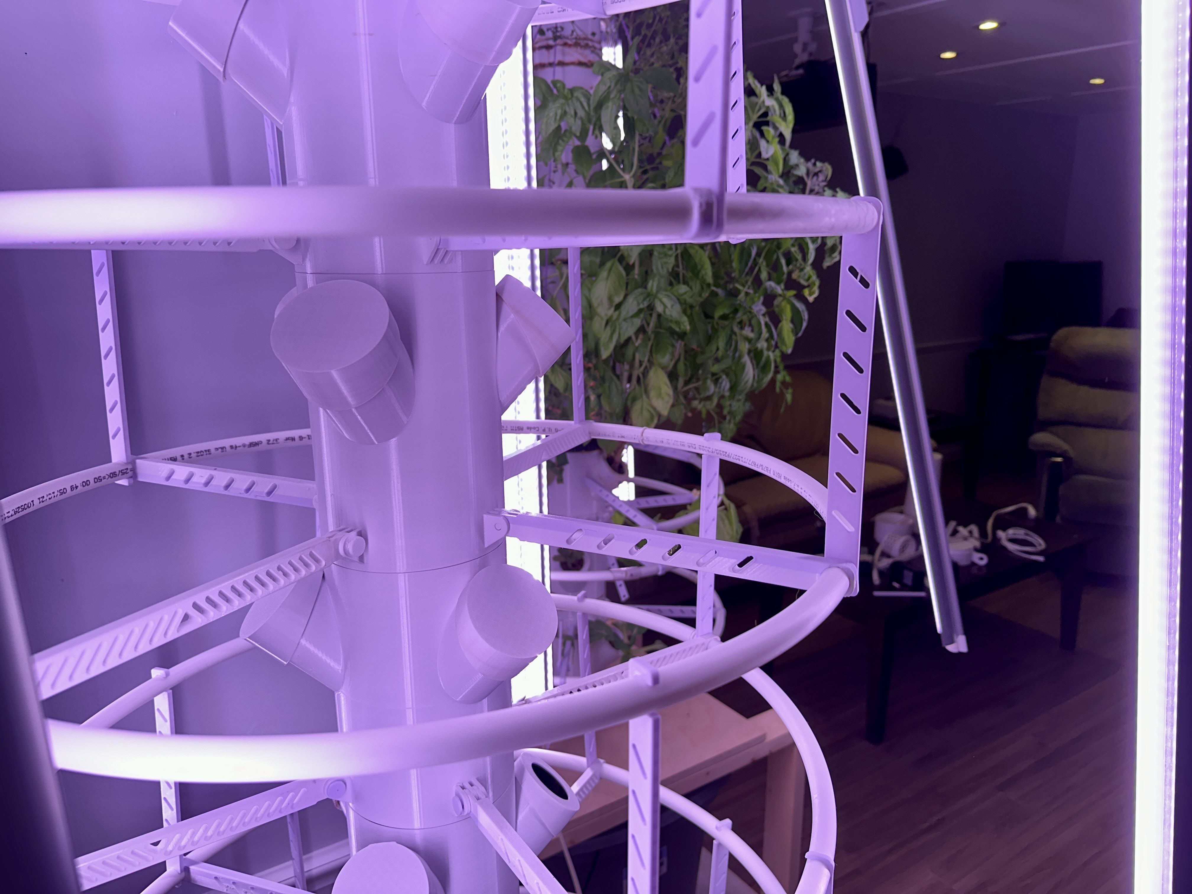 Hydroponics Tower by Joe Download free STL model