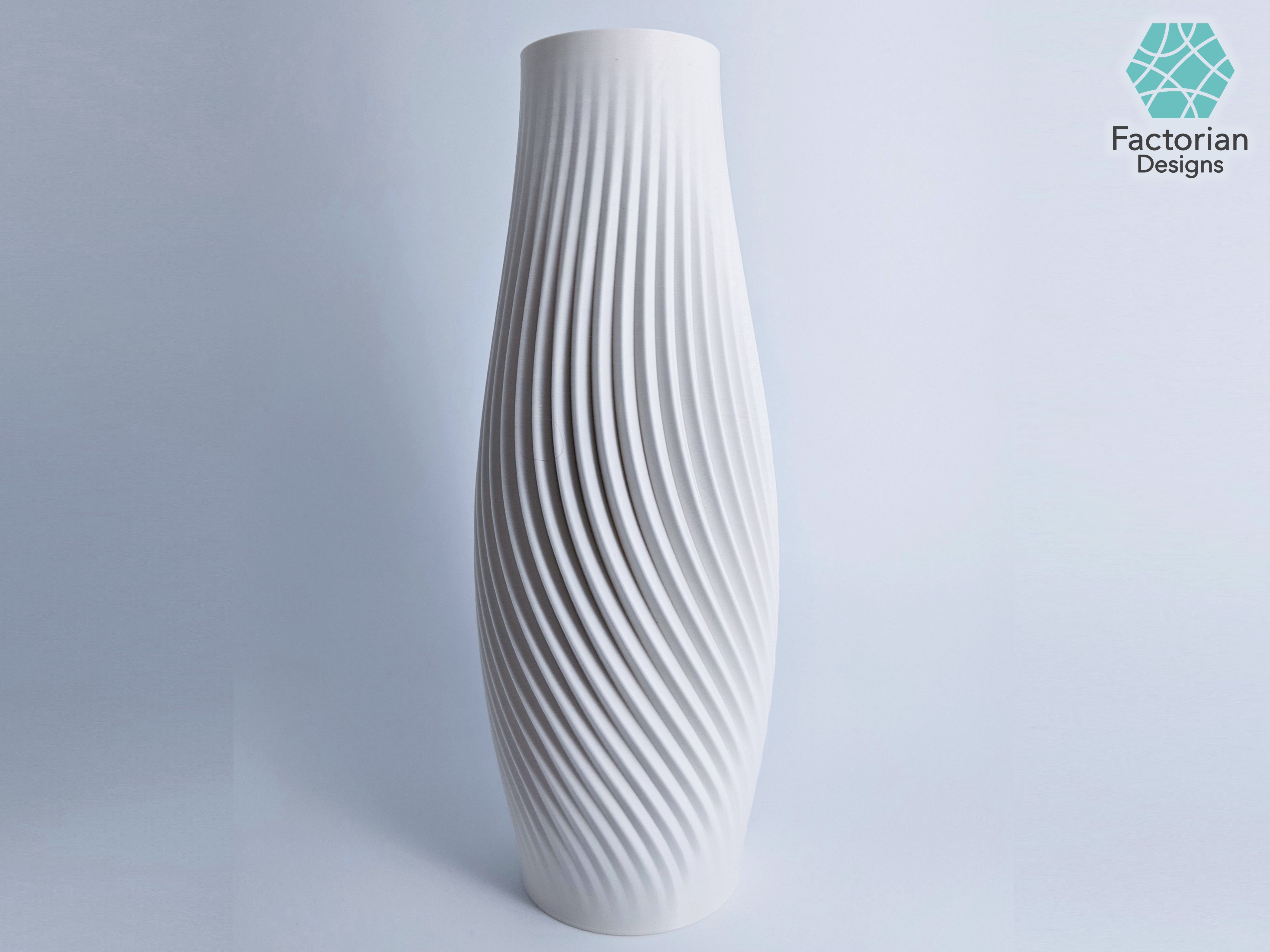 MODERN ELEGANT VASE "Meek": Add Style to Your Home Decor! | High-Resolution 3D-Printable STL File
