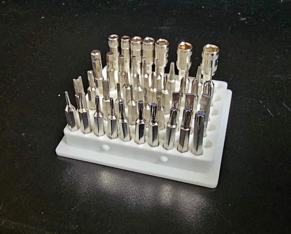 4mm Hex Bit Storage by M Reynolds | Download free STL model ...