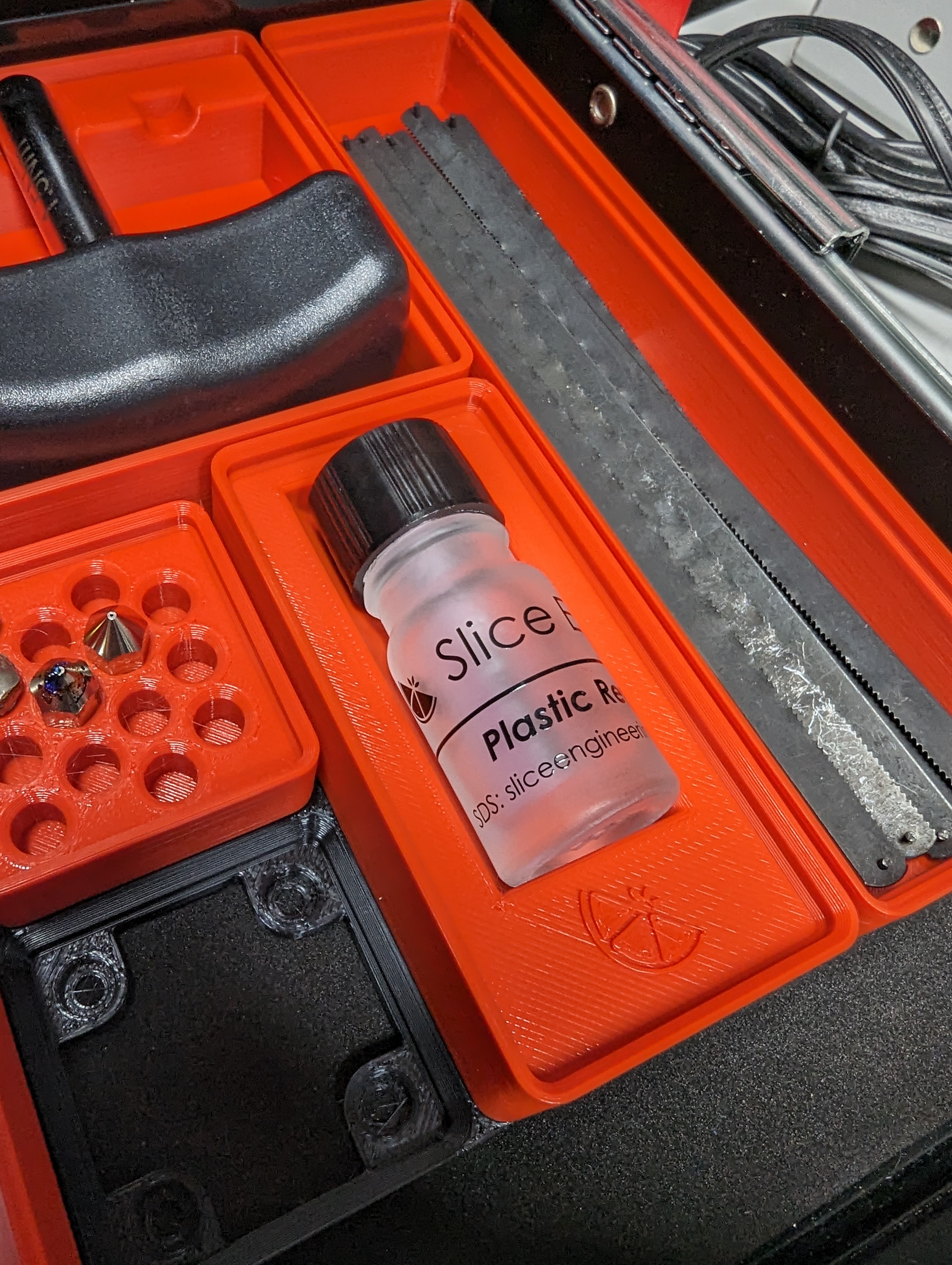 Slice Engineering Plastic Repellent Paint Gridfinity Holder