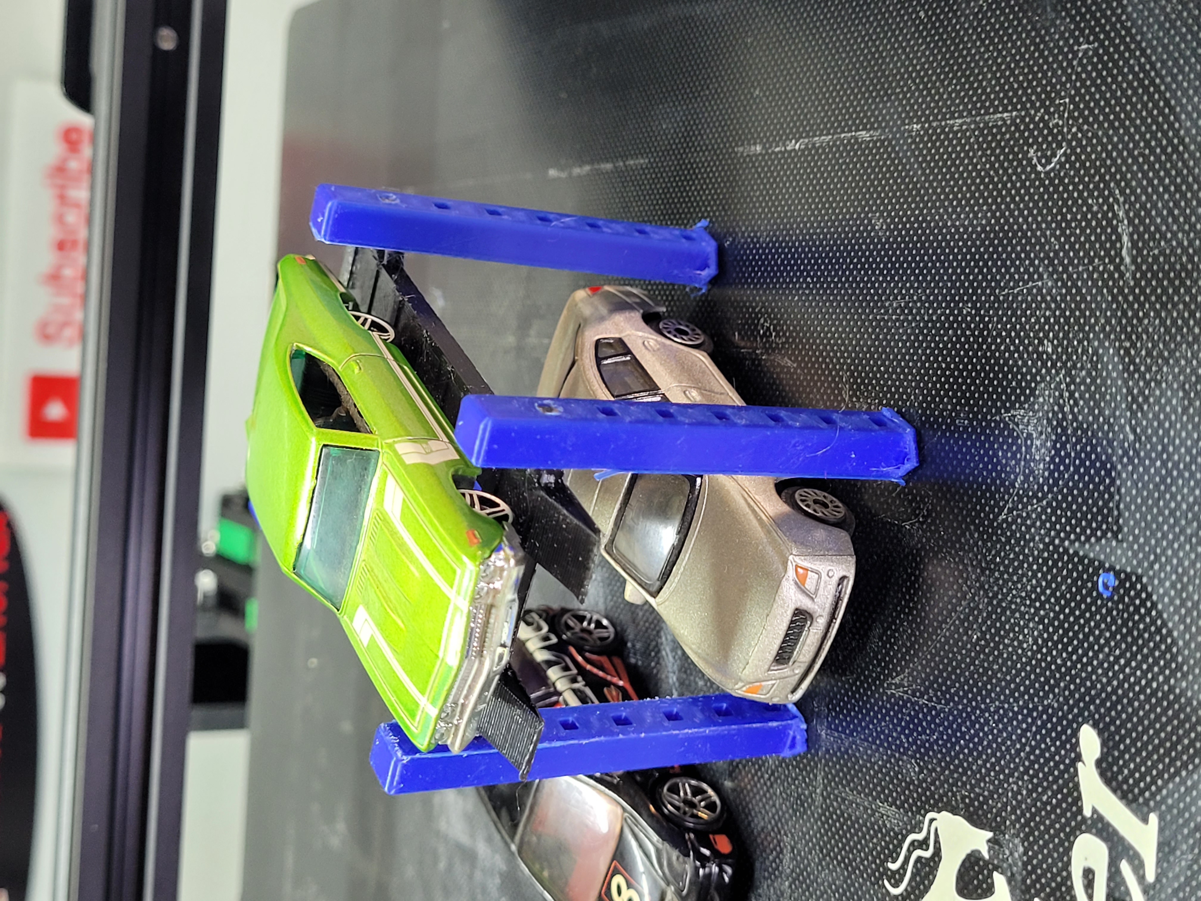 GXS model car holder ramp ( hot wheels and model car scales)
