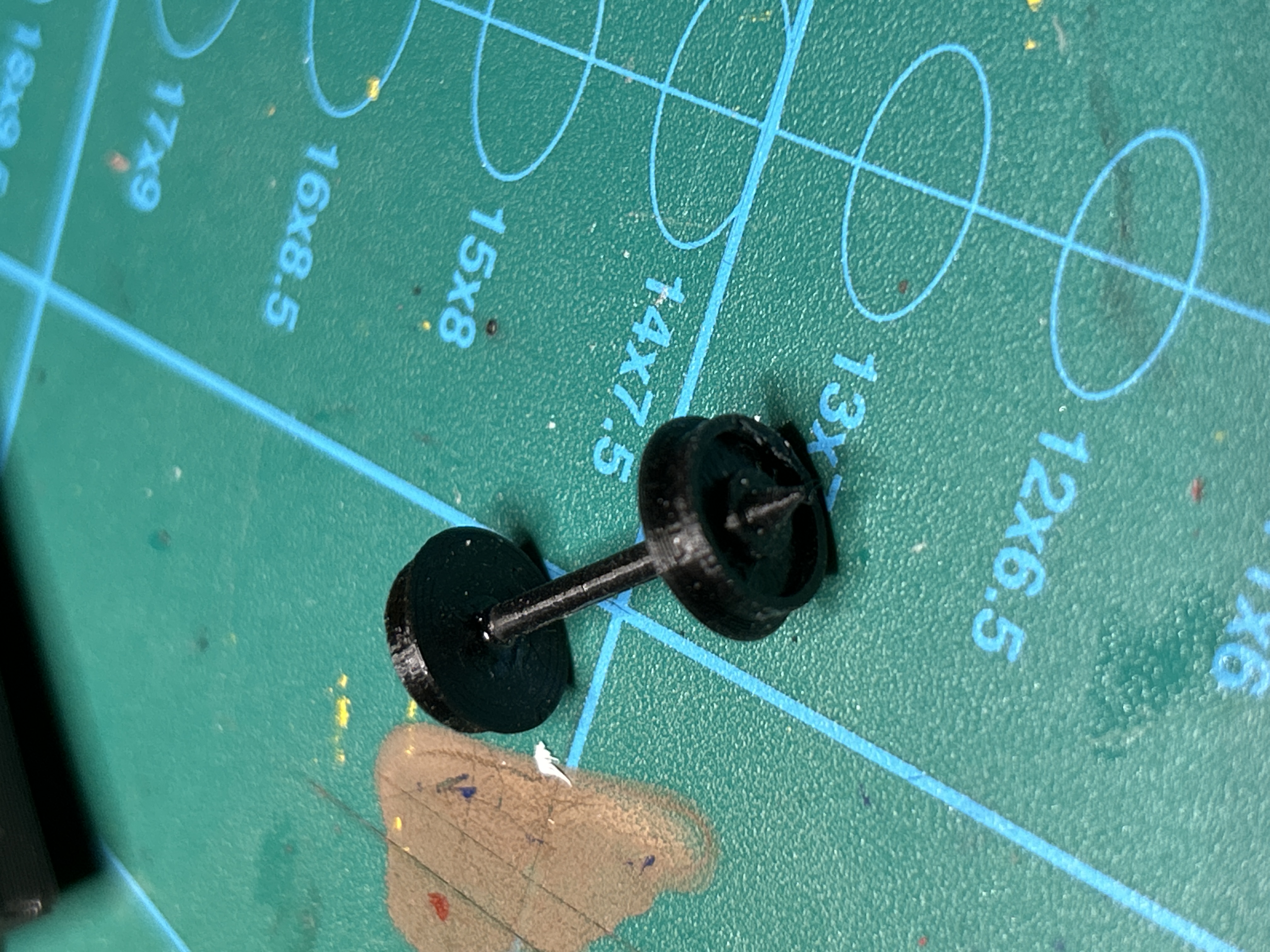HO/H0 scale wheelset