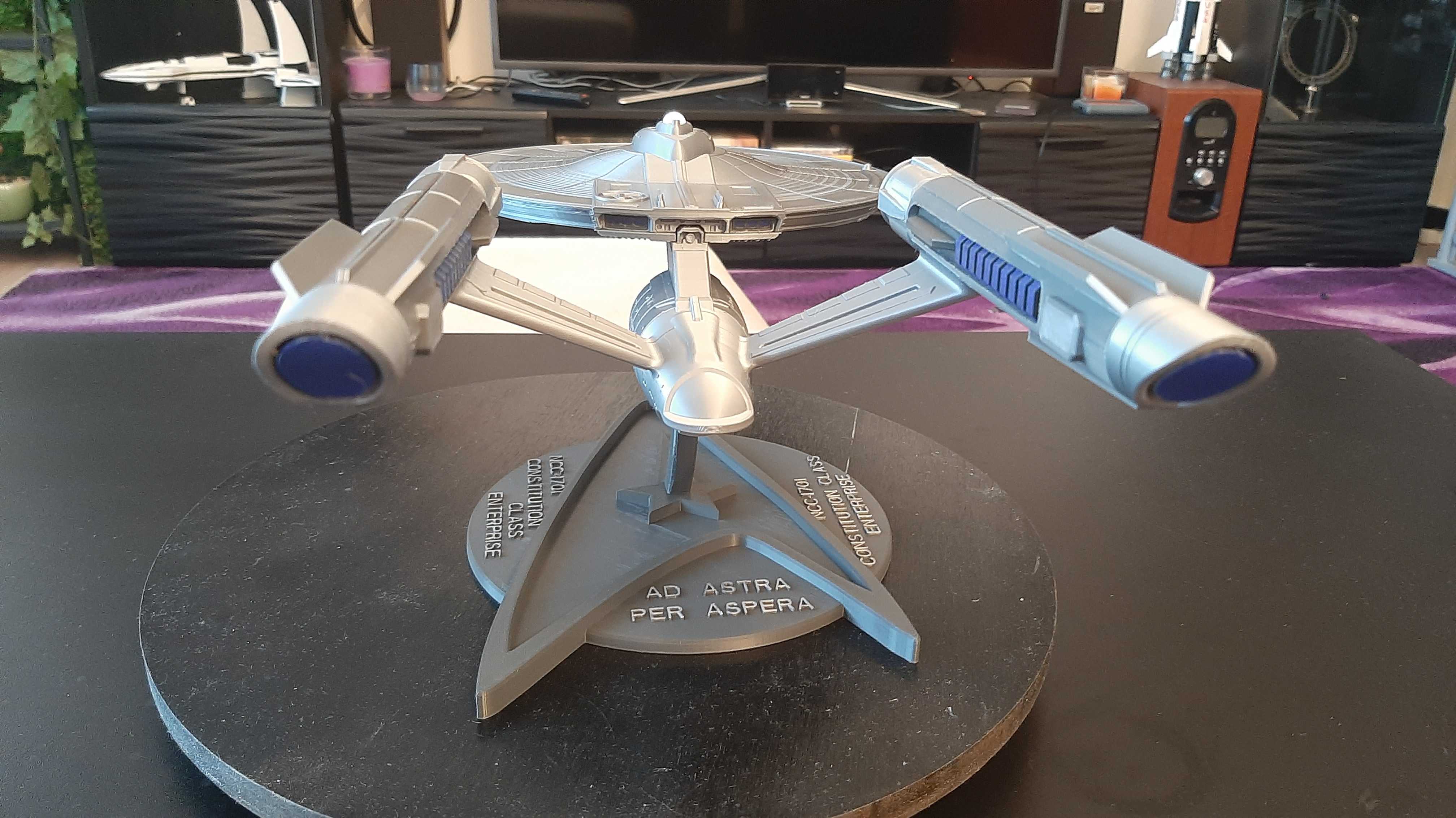 Miniatura 4 do modelo 3D Enterprise Constitution Class