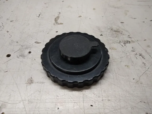 Developing Tank Cap - fully parametric version