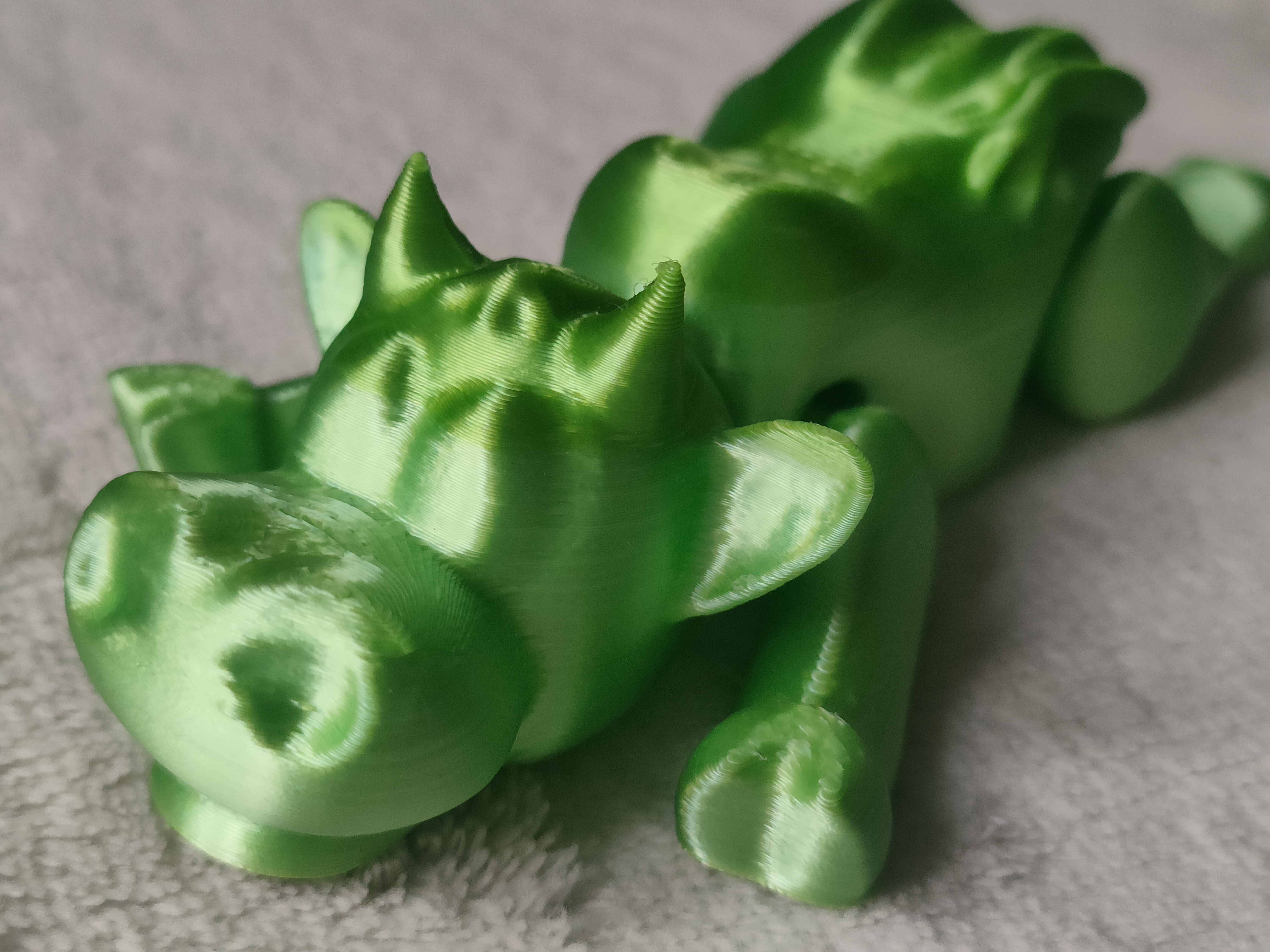 Articulated Cute Cow Phone Stand