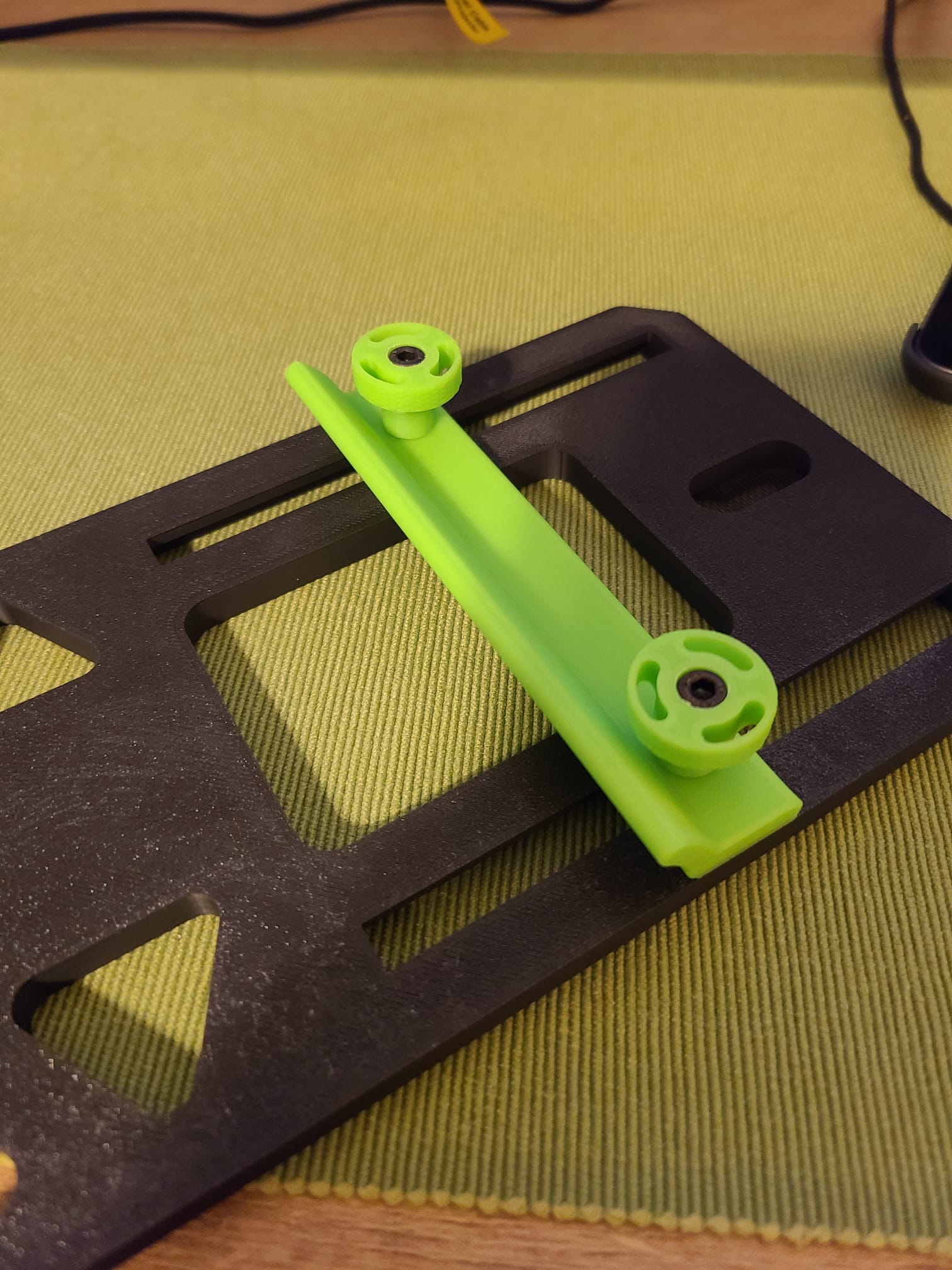 Wall Mount Adjustable Tablet/Phone Holder Darts Scoreboard by cucu