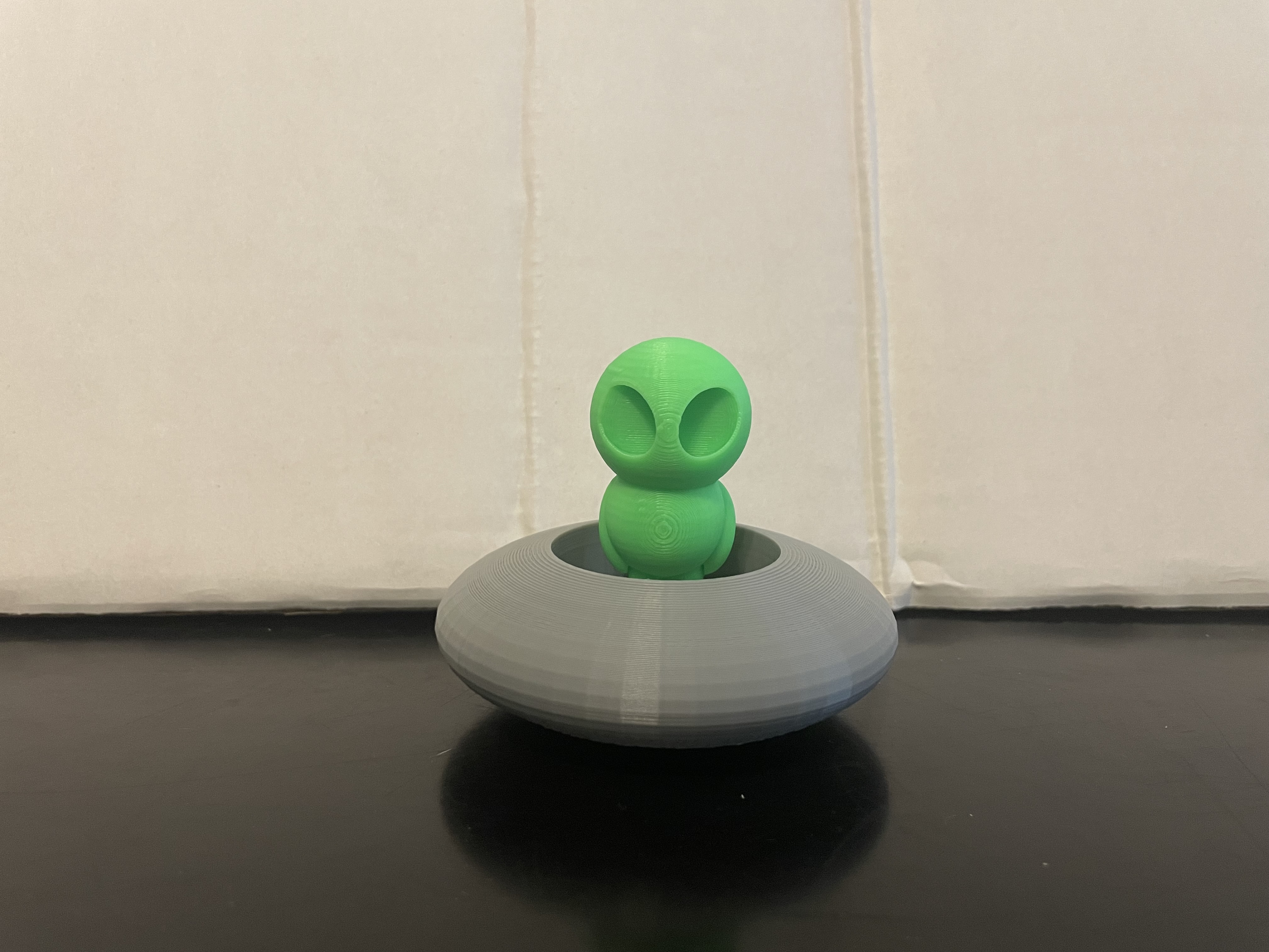Miniatura 2 do modelo 3D UFO for cute alien