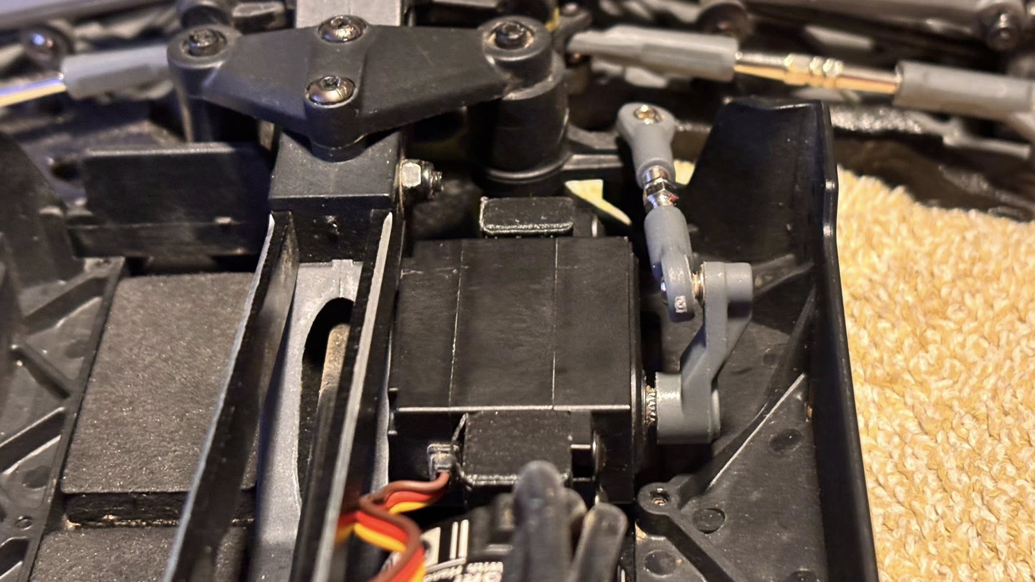 Rlaarlo Omni-Terminator Truck and XTS-S10 Rally Car Minimal Steering Servo Mounts.