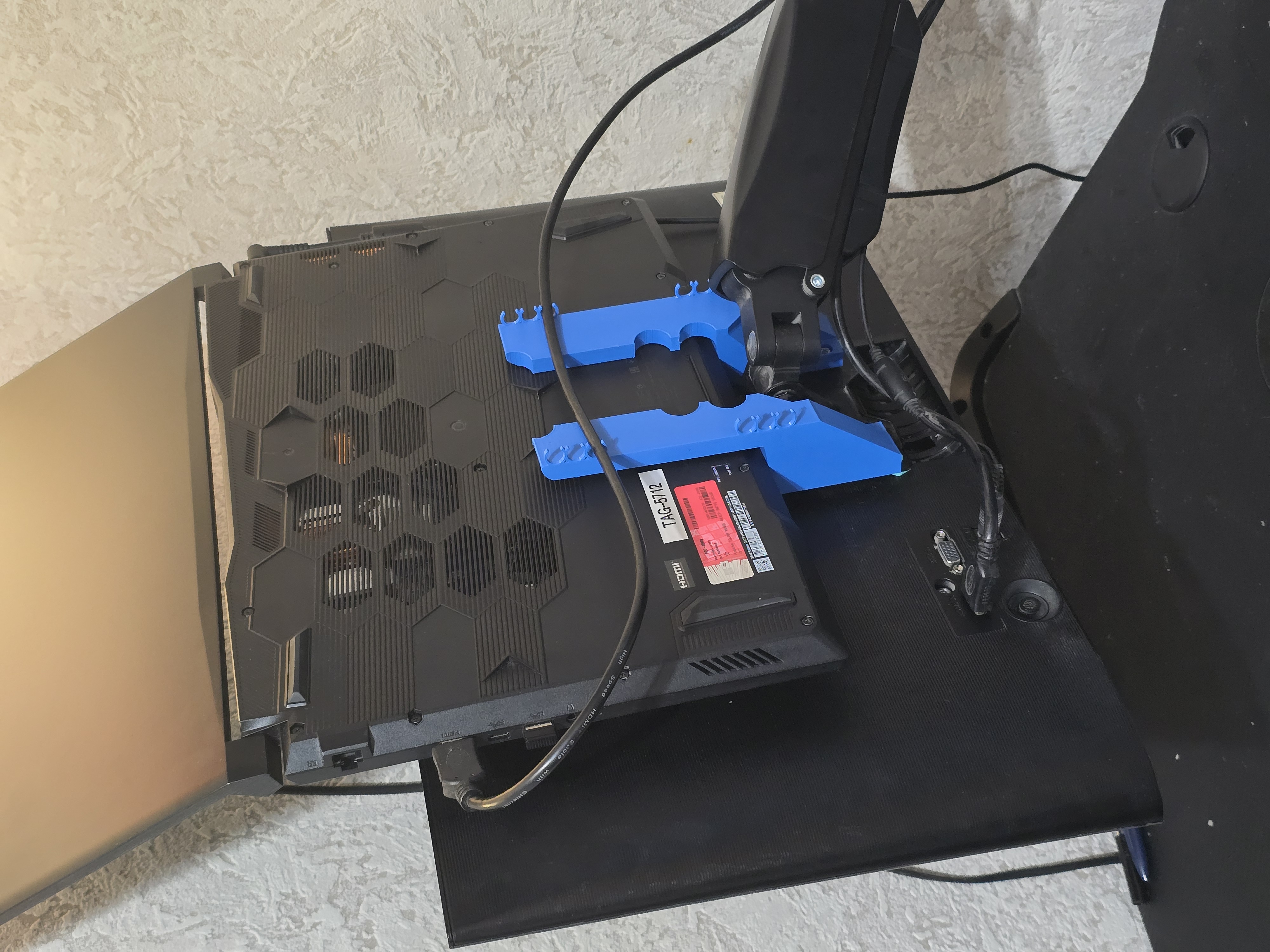 Laptop mount VESA 100/75 long version