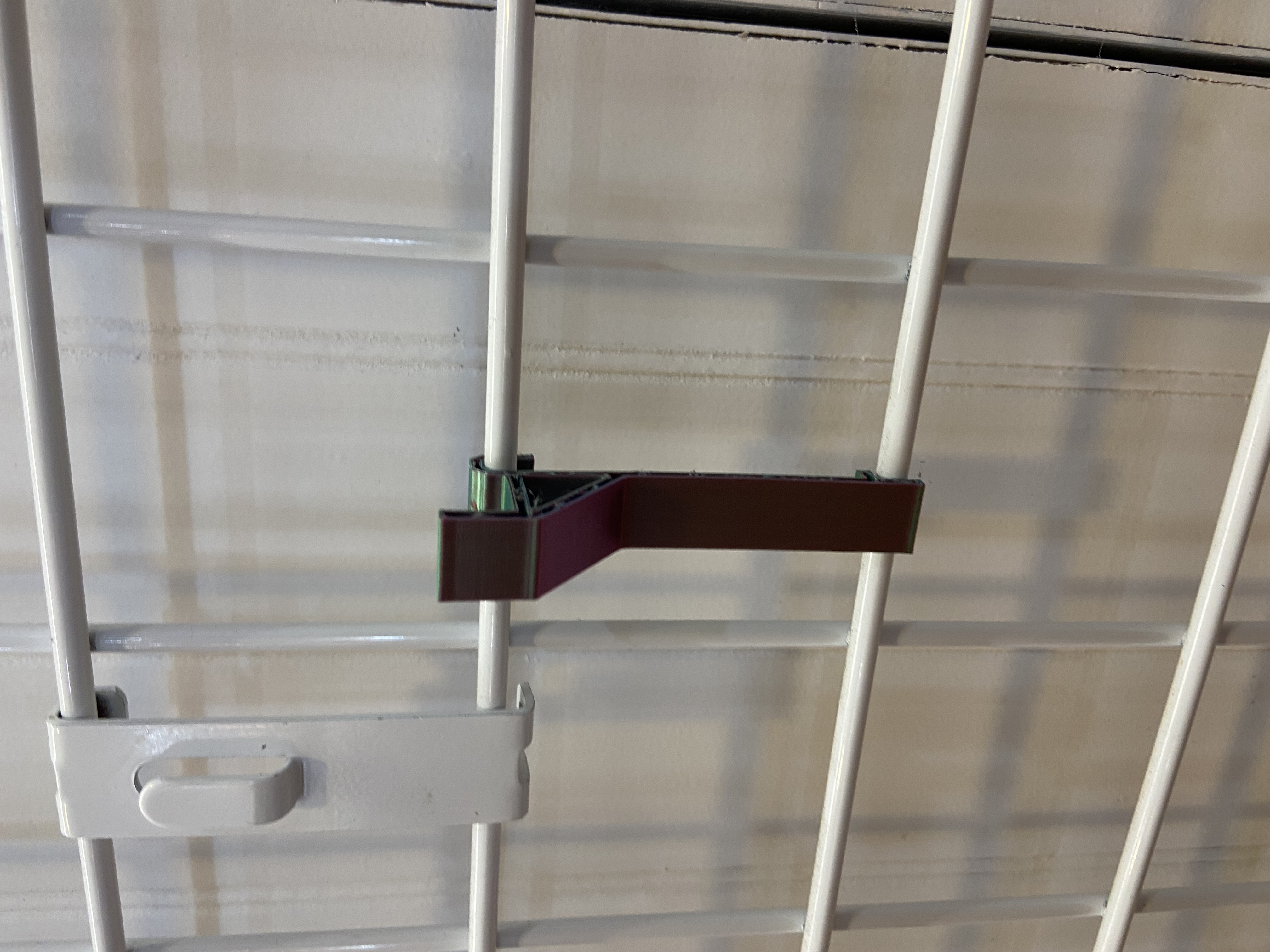 Gridwall canvas hook. — miniatura 2