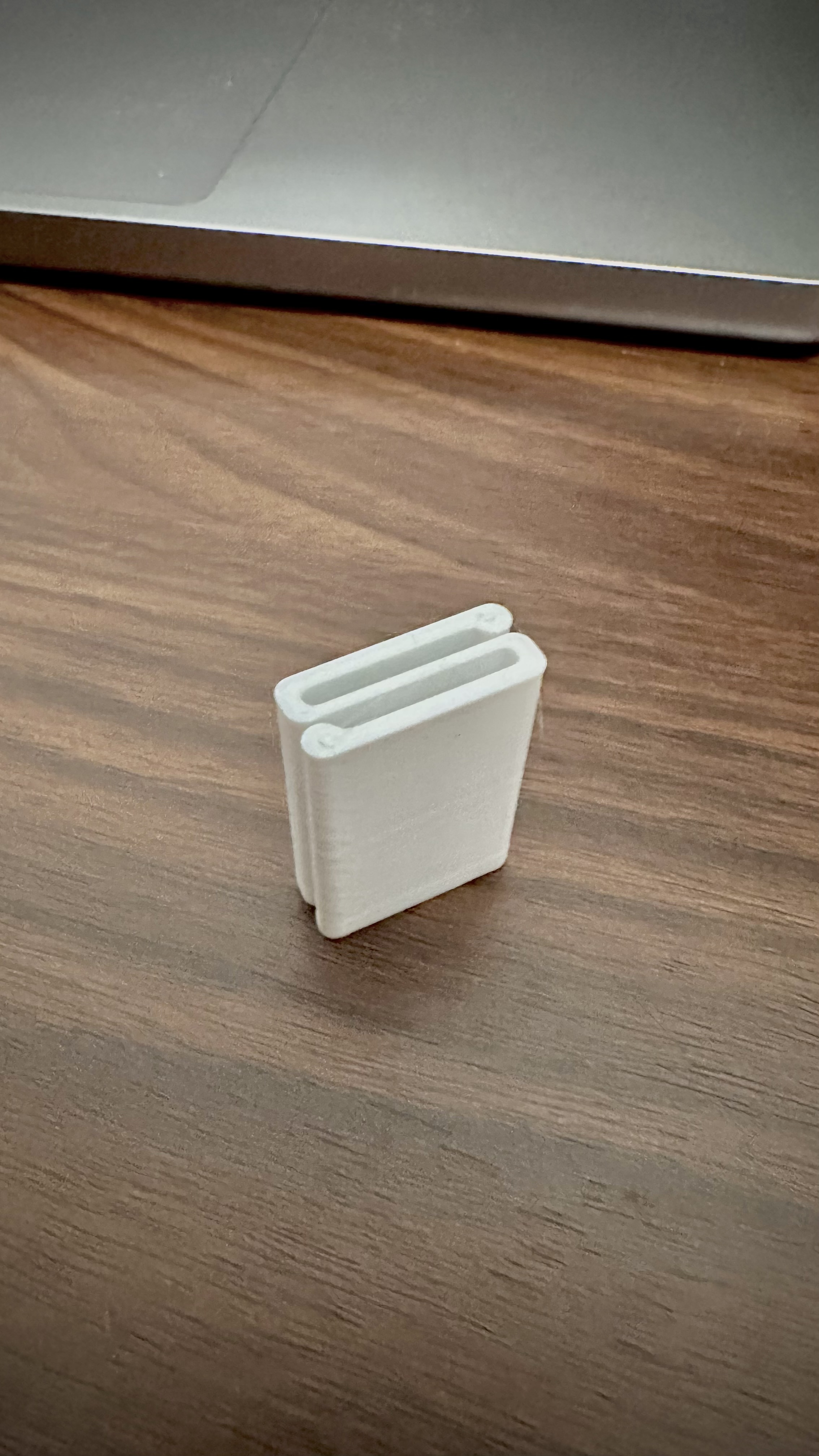 LightLock Clip – Print in Place Curtain Clamp