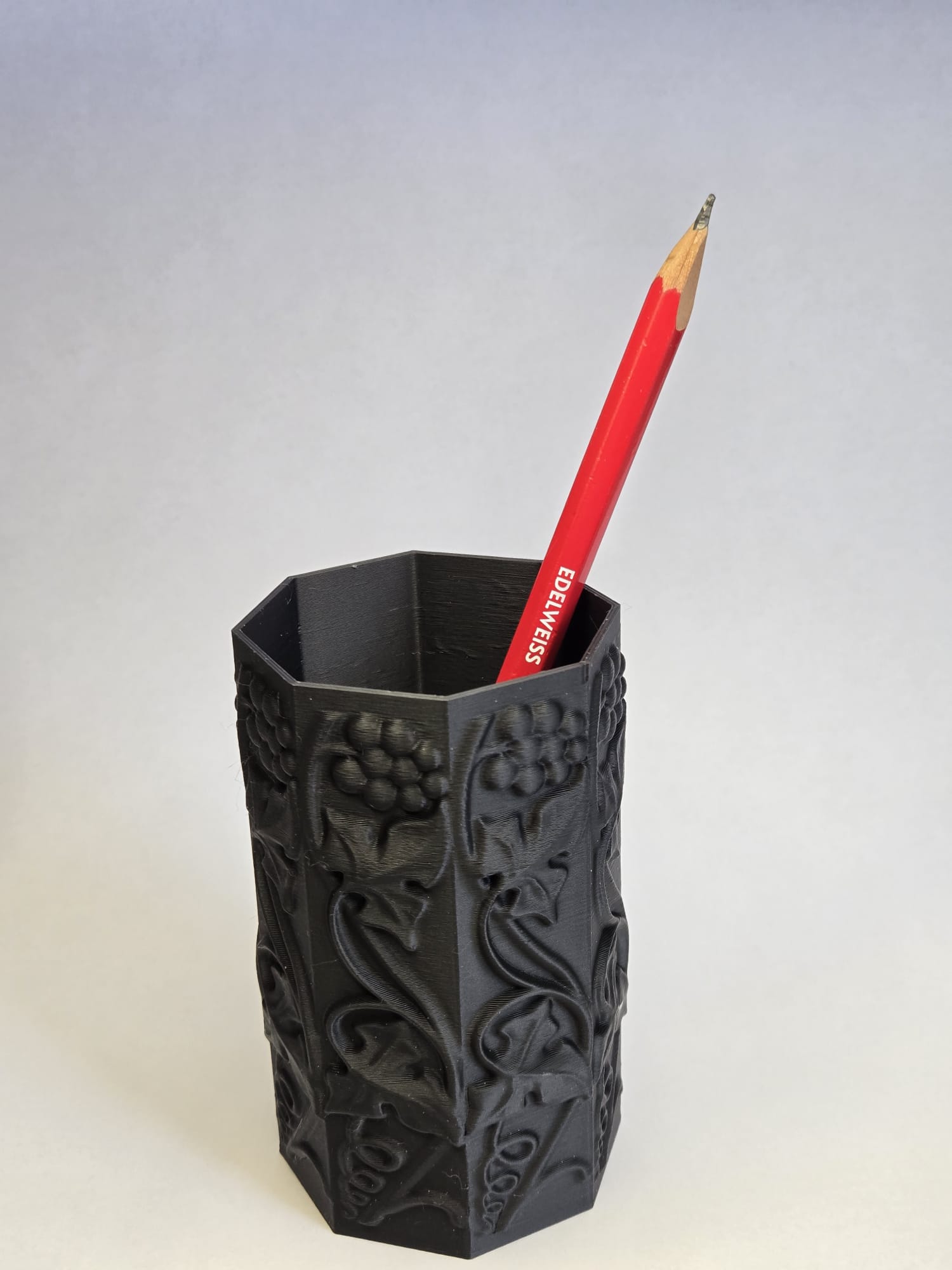 Ivy Pencil Organizer