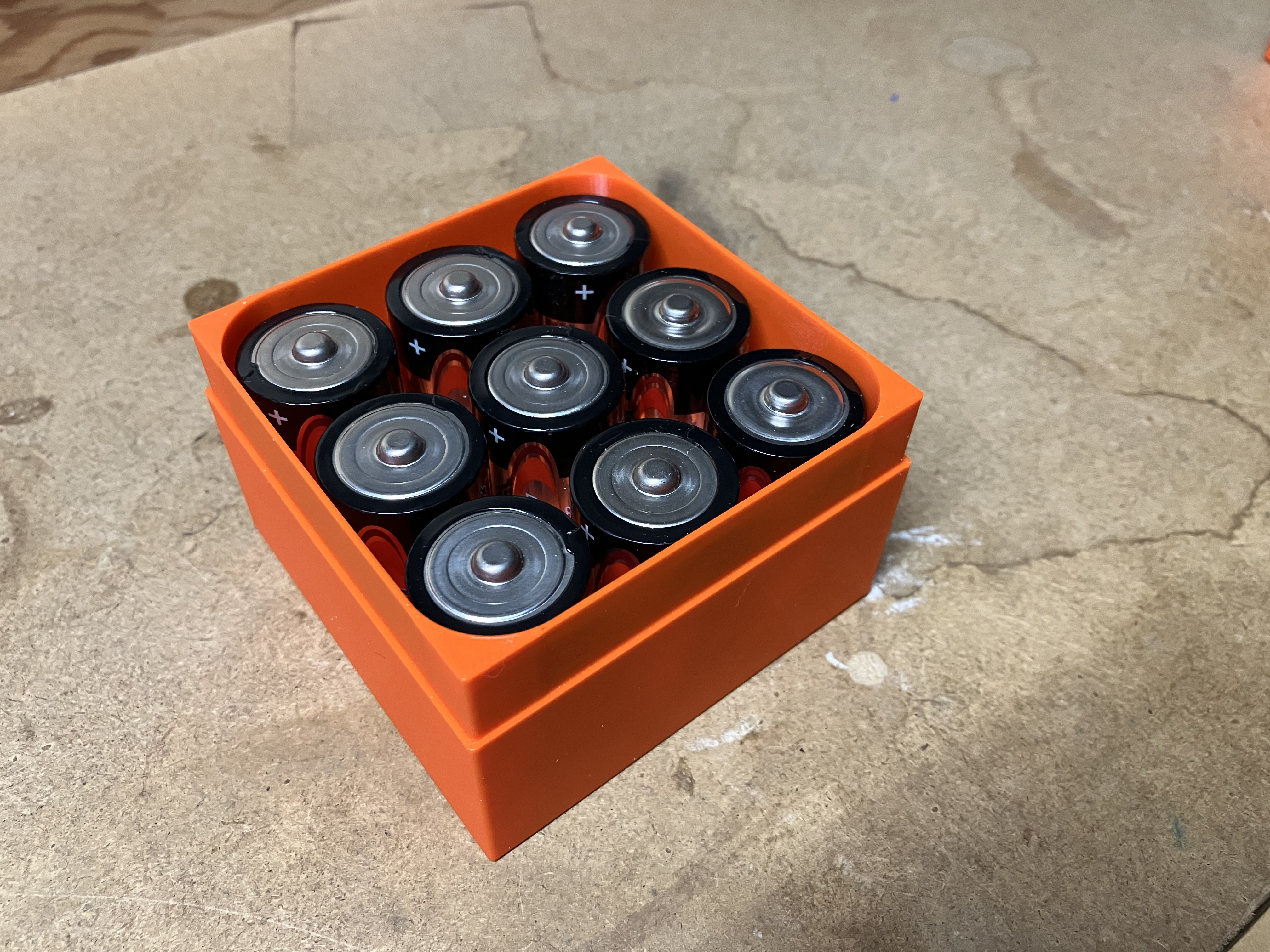 Simple C battery sorage box