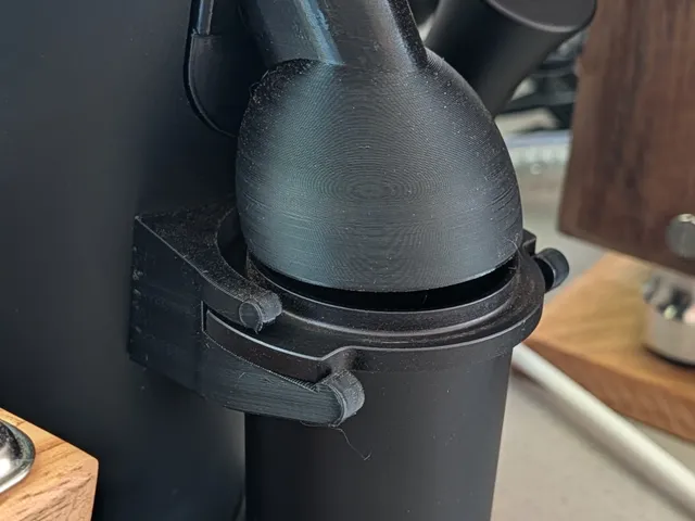 TF64 Grinder spout