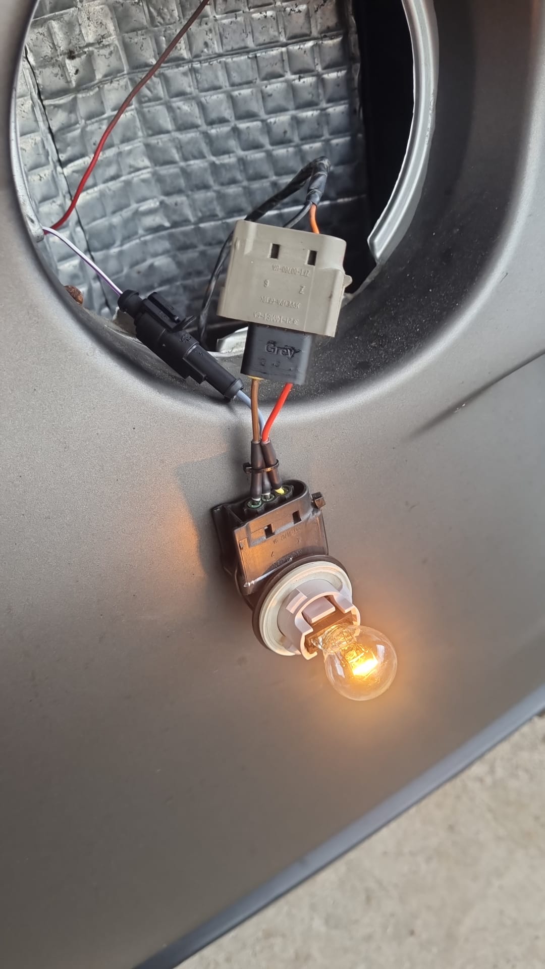 Corvette C6 EU Taillight Adapter Connectors