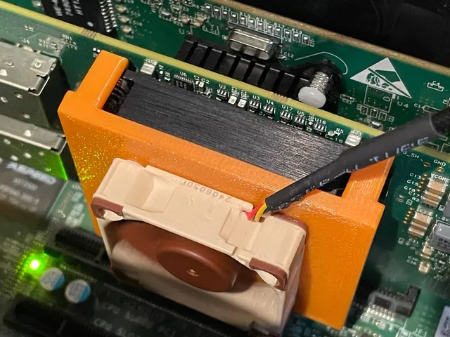 Mellanox ConnectX-5 40mm Fan Bracket (fixed fan bolt pattern)