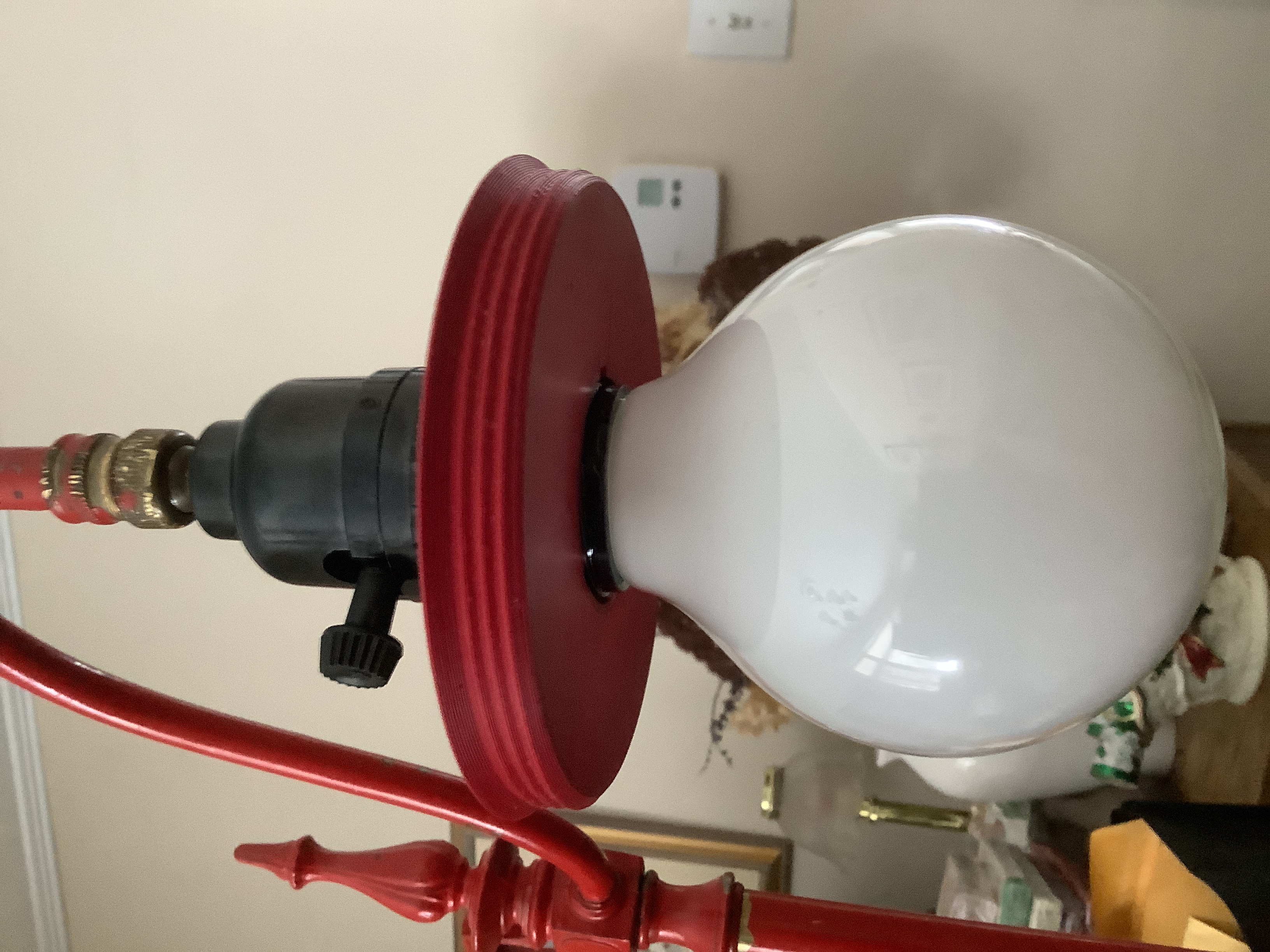 Bee Hive Top for Threaded Lamp Socket