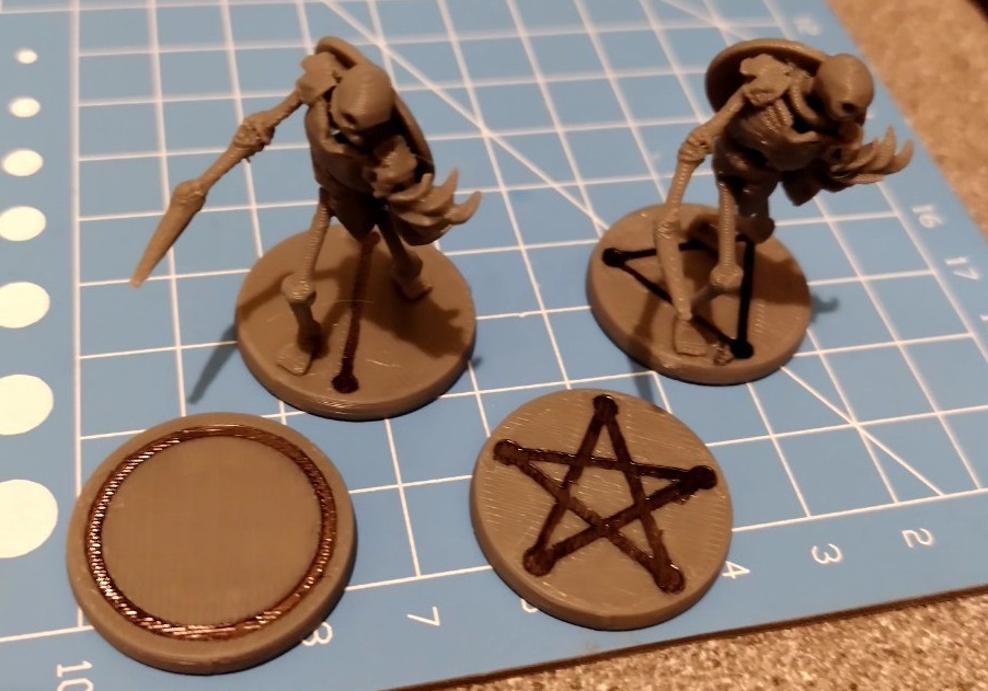 Magically Numbered Base for Gloomhaven/Frosthaven Summons/Monsters