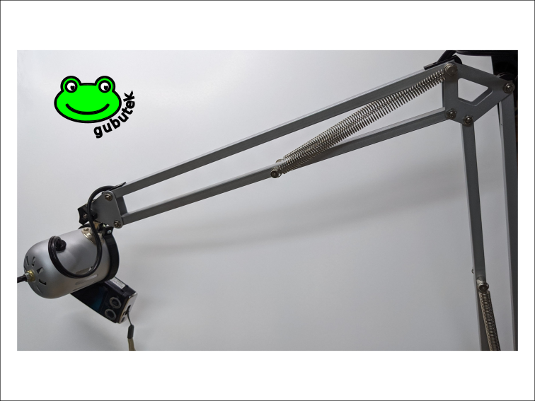 Miniatura 2 do modelo 3D IKEA hack:  tripod from work lamp