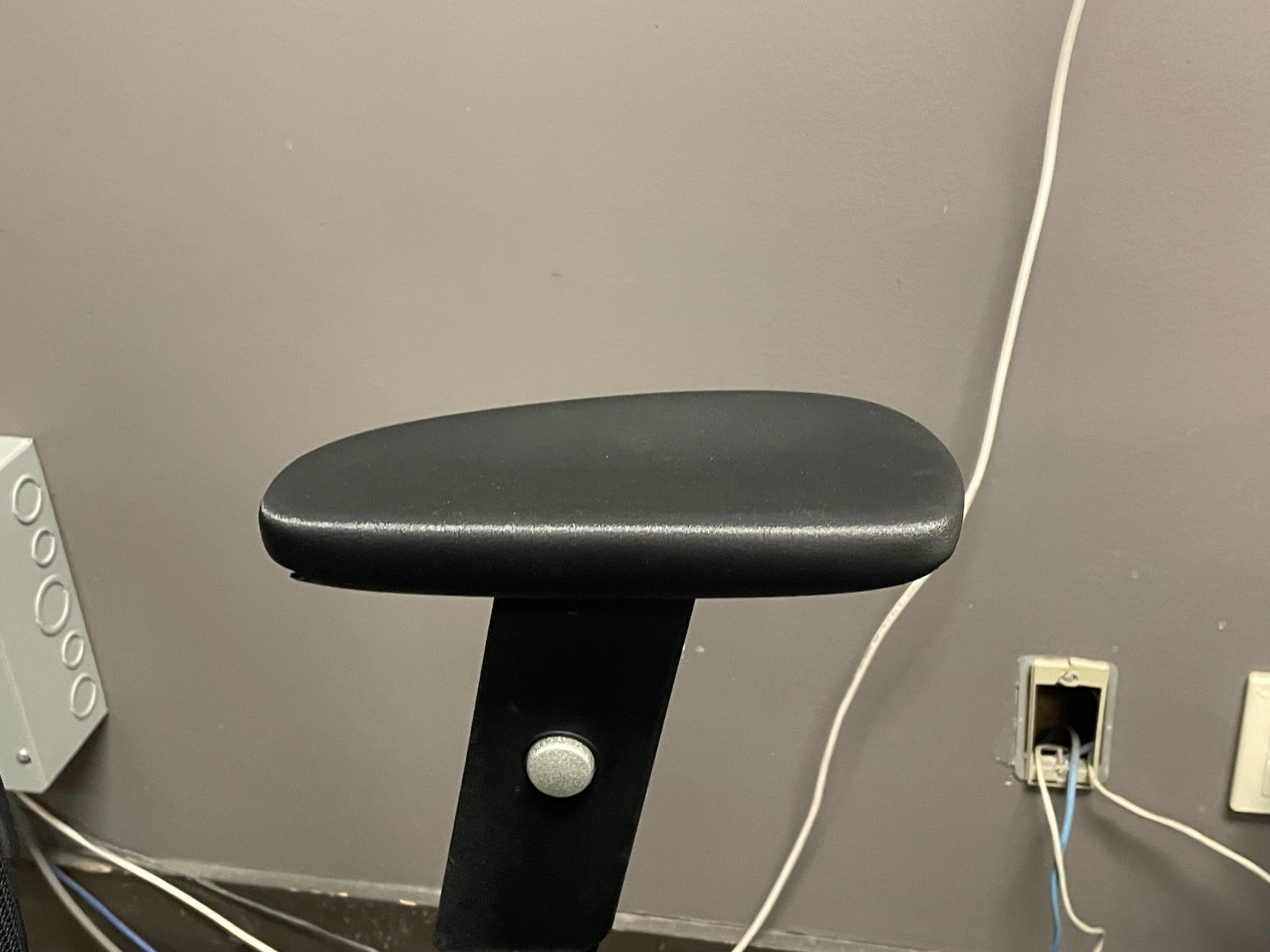 Chair Armrest Foam Replacement by Cisco3D Download free STL model