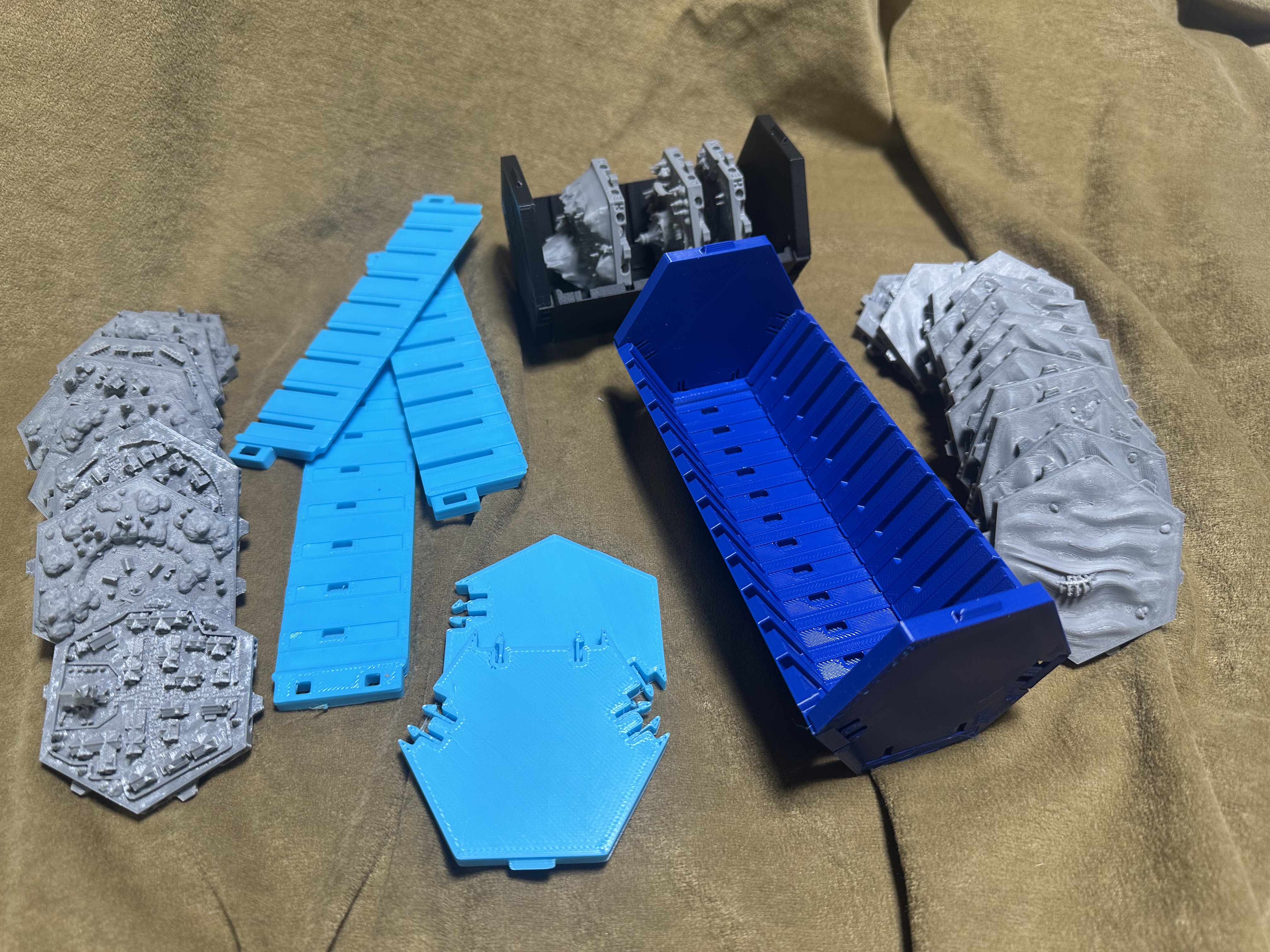 Hexton Hills Tabbed Tile Stackable Tray