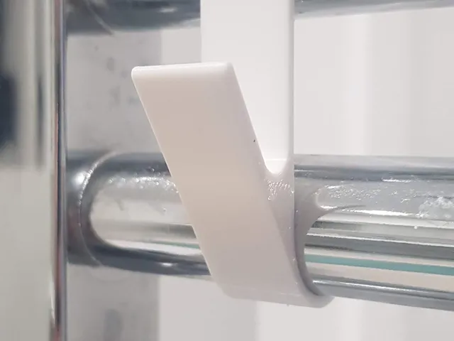 Bathroom hook (for 22mm radiator)