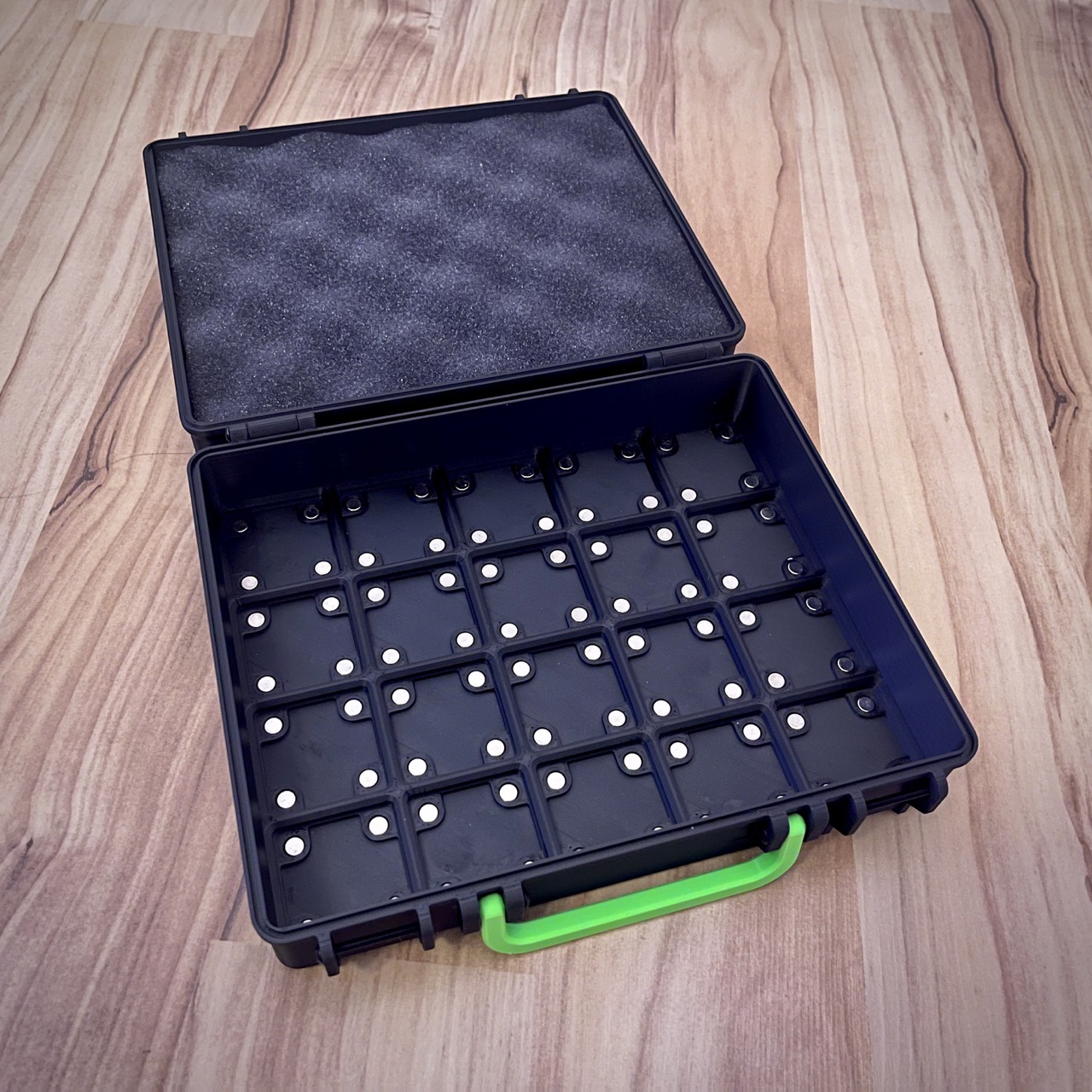 Miniatura 5 do modelo 3D E3D Revo Gridfinity Box