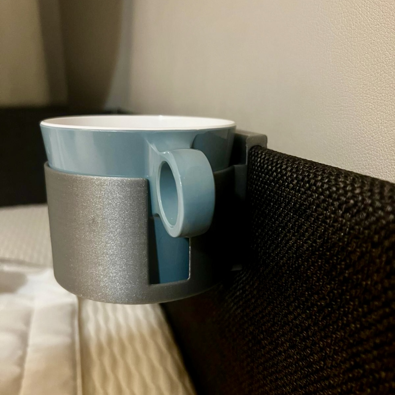 Carvan Large Cup Holder (Bed Wall) by Stanley Download free STL model