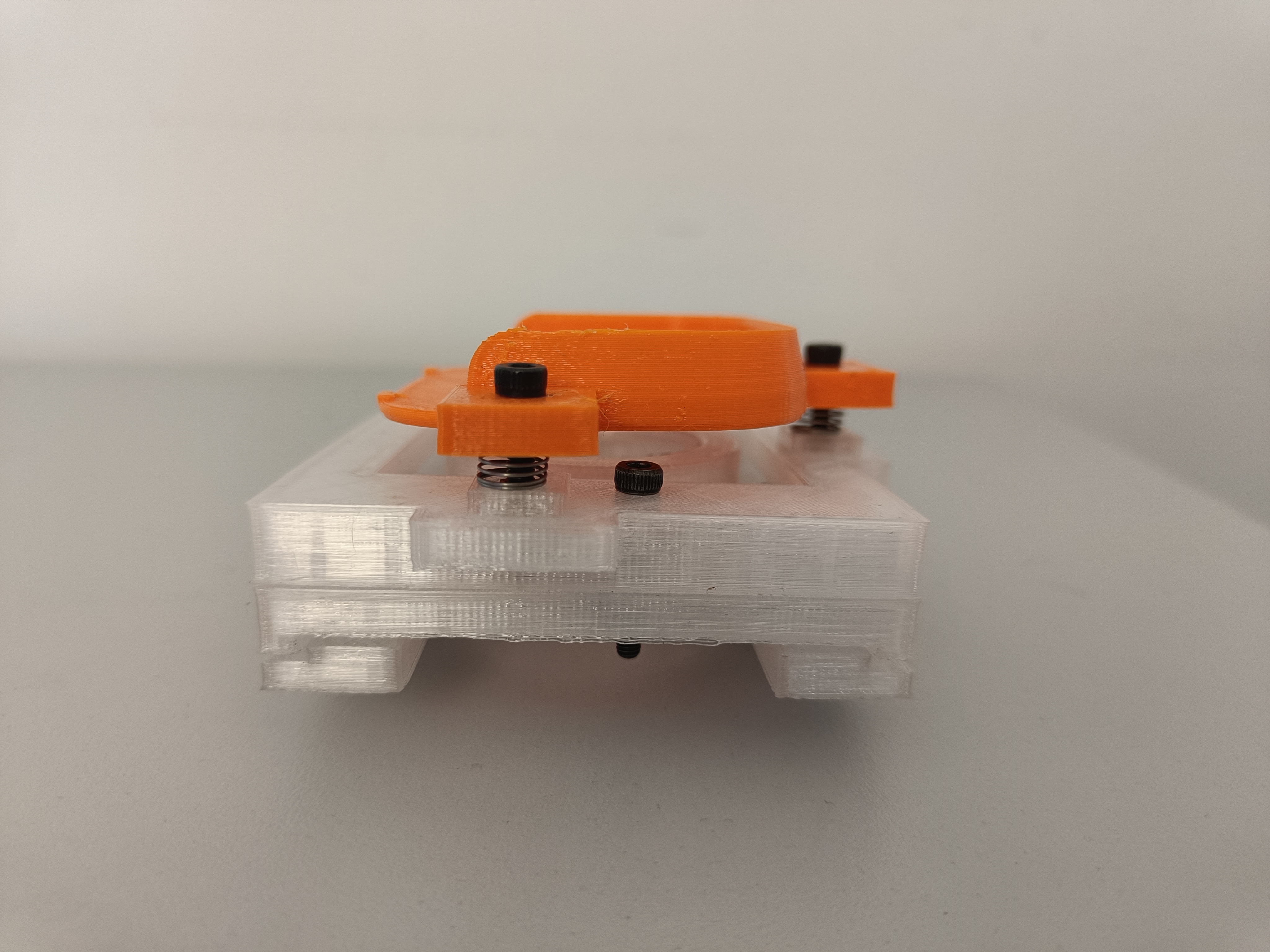Miniatura 4 do modelo 3D Microscope Webcam Holder