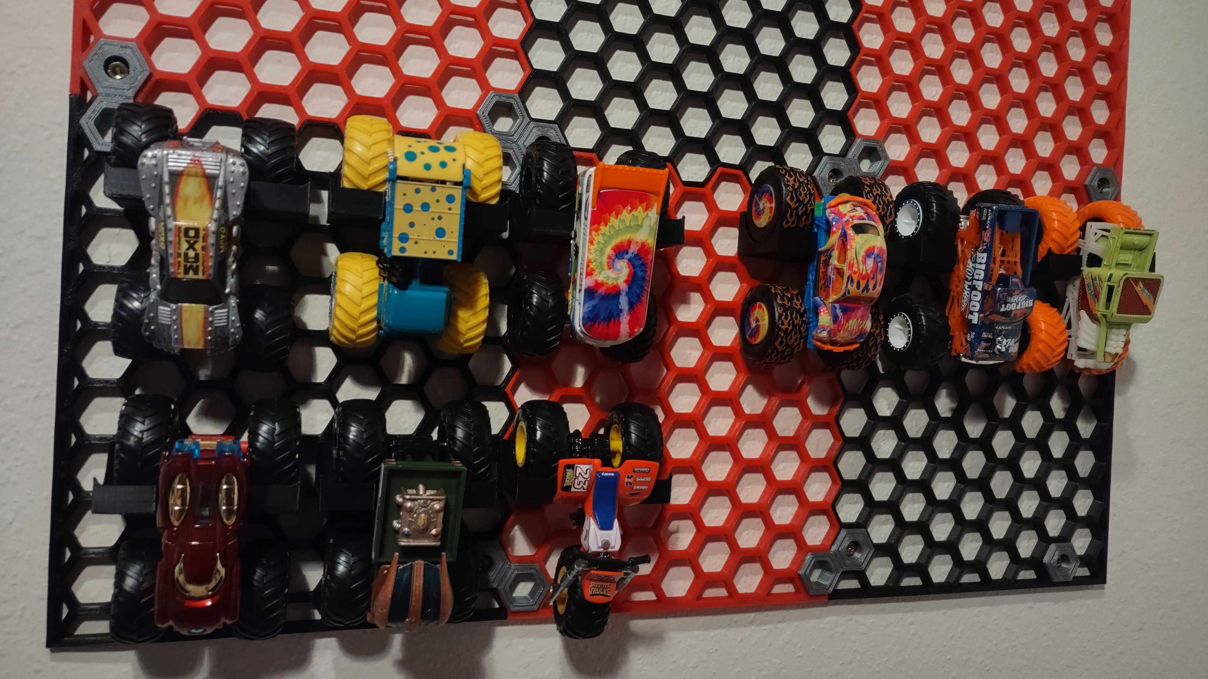 Monster Truck Honeycomb Hanger