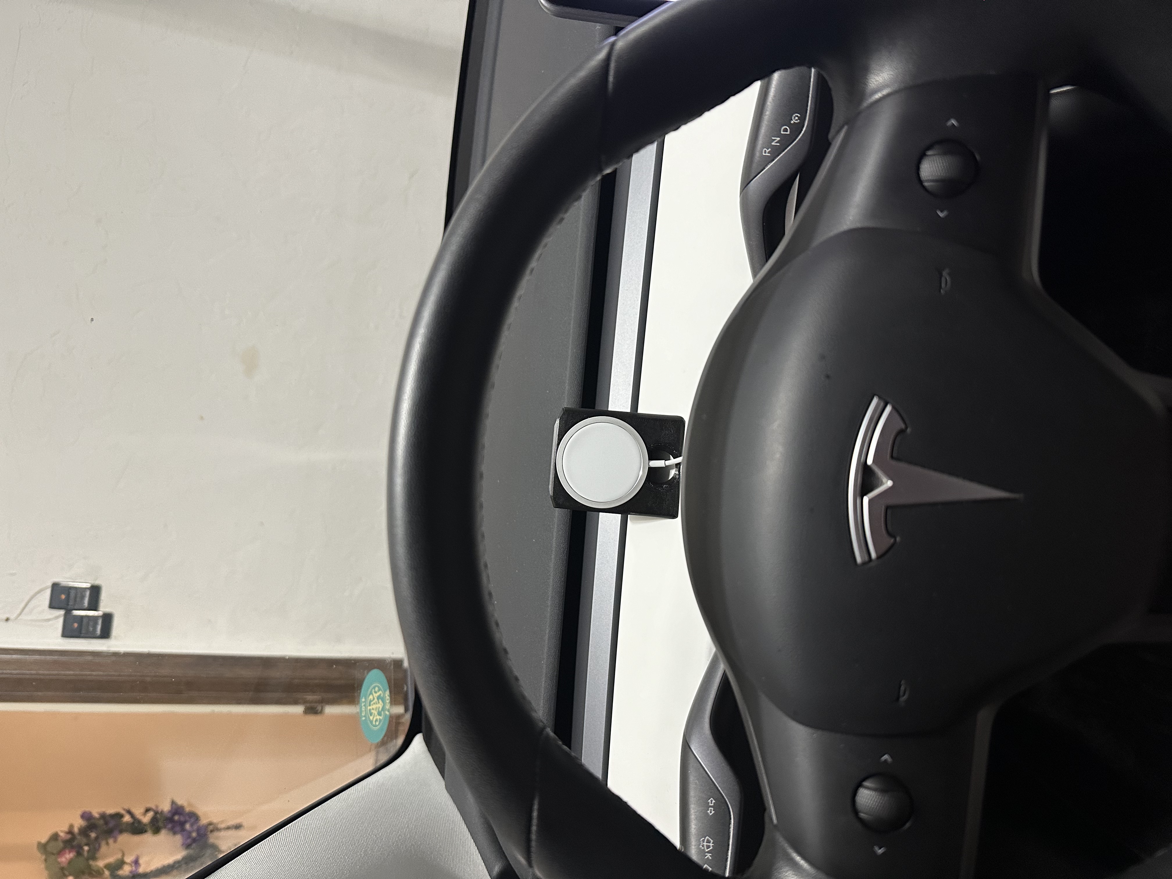 Tesla Vent MagSafe iPhone Holder