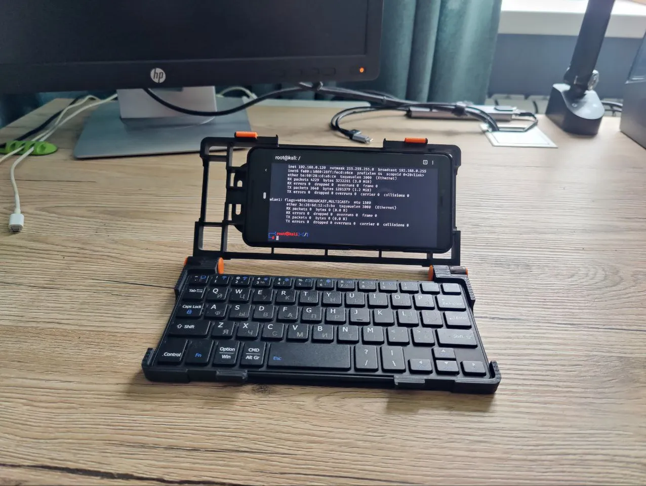 Pixel 3 XL Clamshell Palmtop - NetHunter C-deck v2.0.1 by