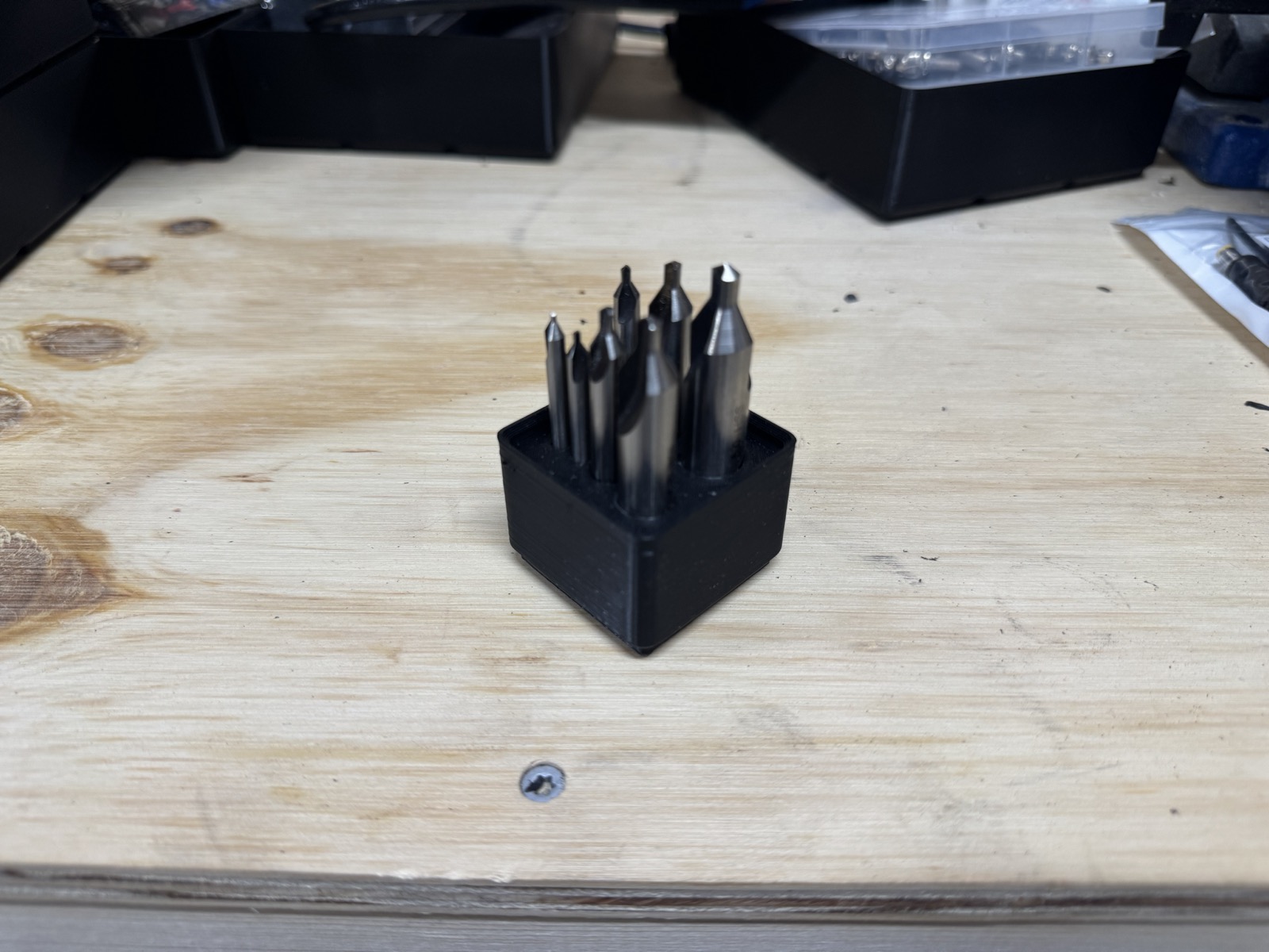 Gridfinity center drill holder / stand 1x1