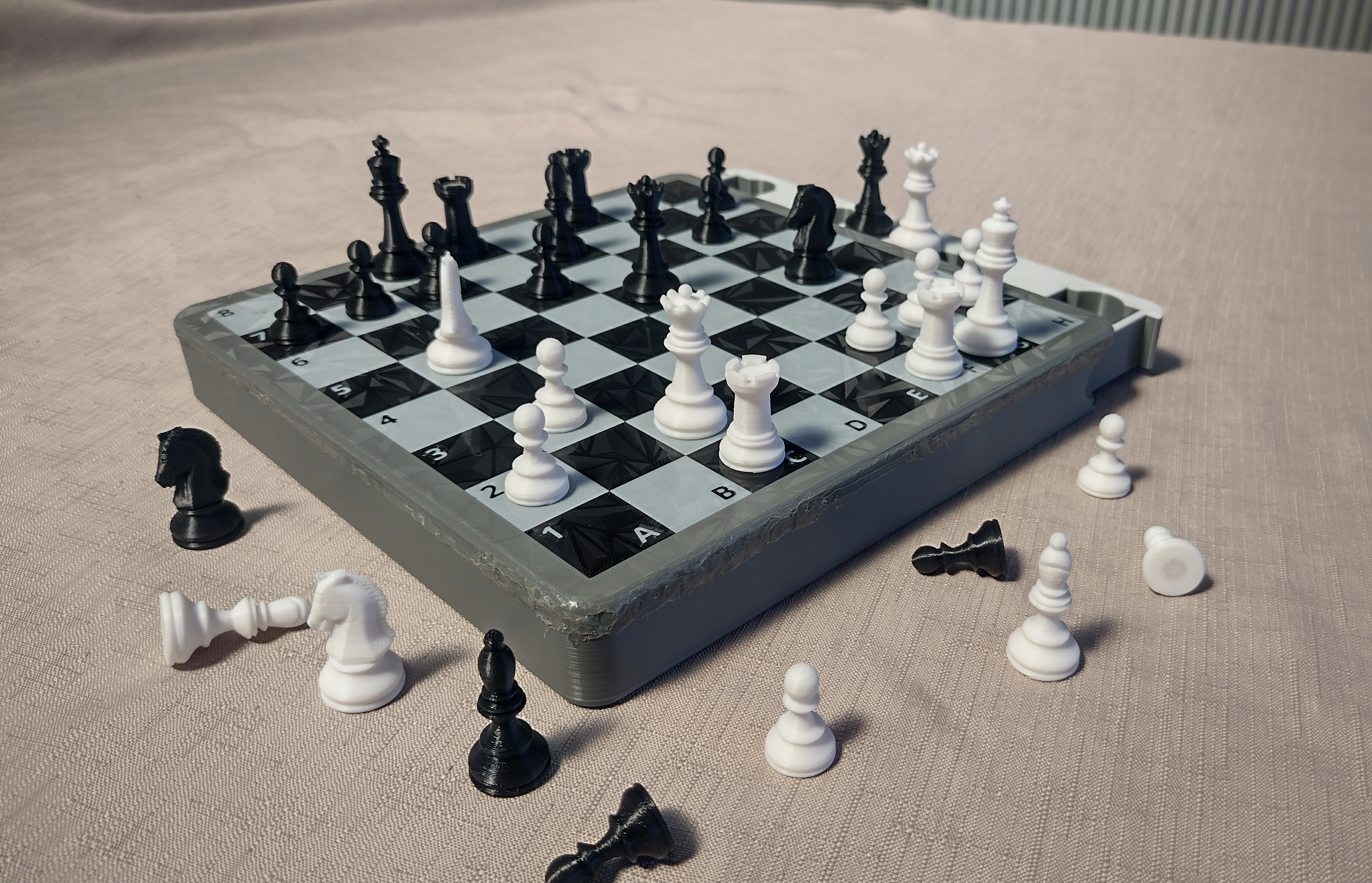 Single Colour Printer! Chess - Portable Magnetic Travel Set