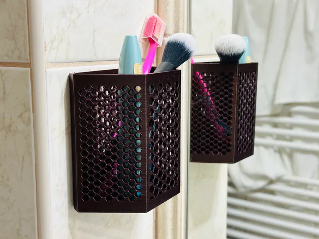 Make-up bin (honeycomb edition)