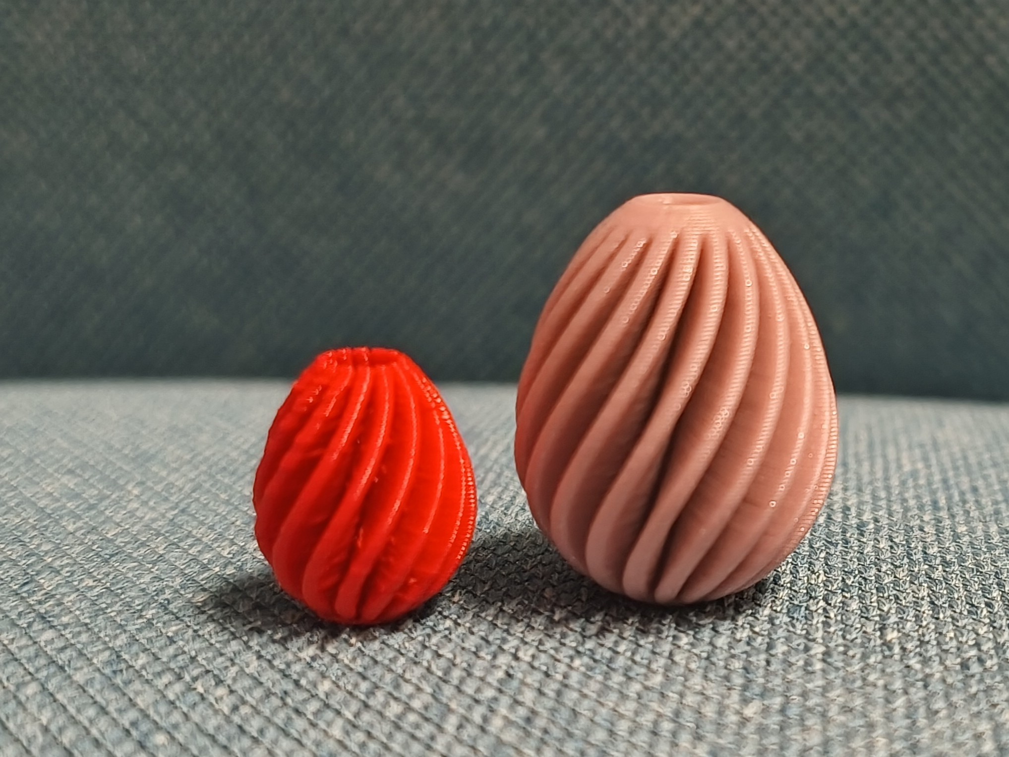 Miniatura 4 do modelo 3D Easter Egg Beads