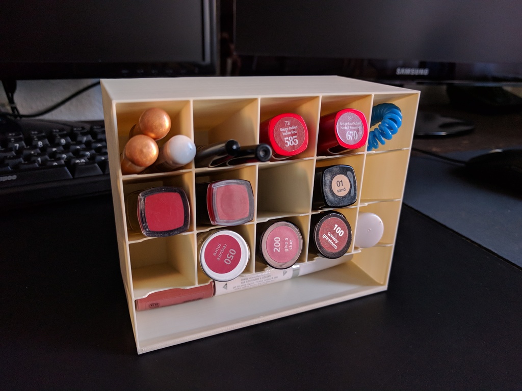 Lipstick holder by Gnollzor Download free STL model